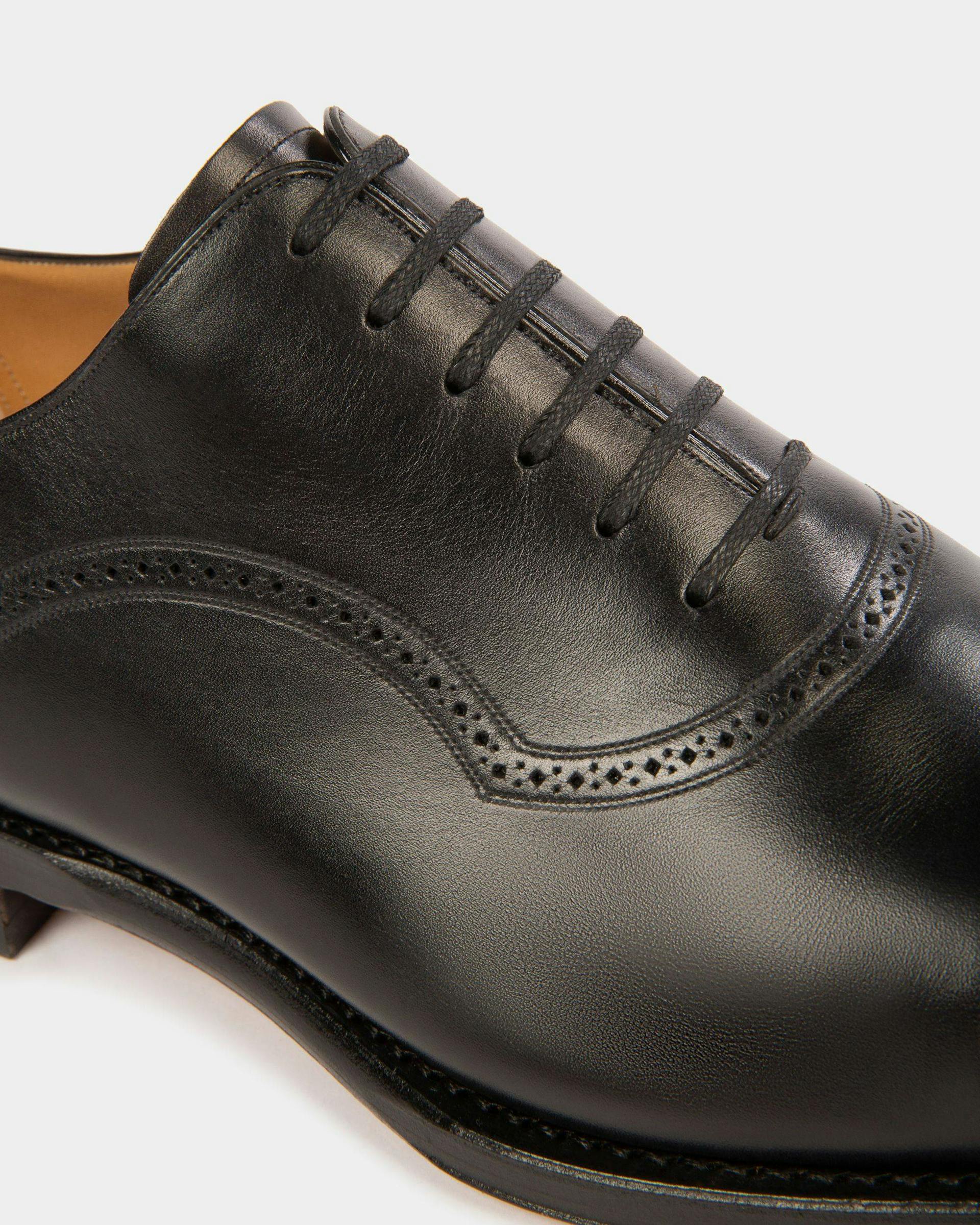 Scanio Leather Oxford Shoes In Black - Men's - Bally - 04