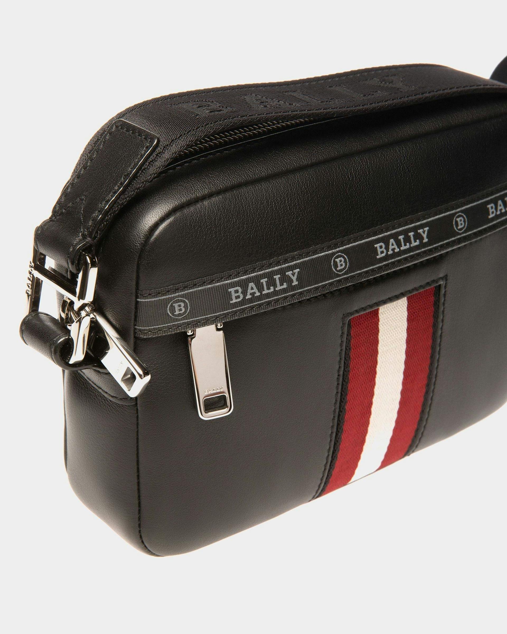 High Point Cross-Body Bag In Black Leather - Men's - Bally - 05