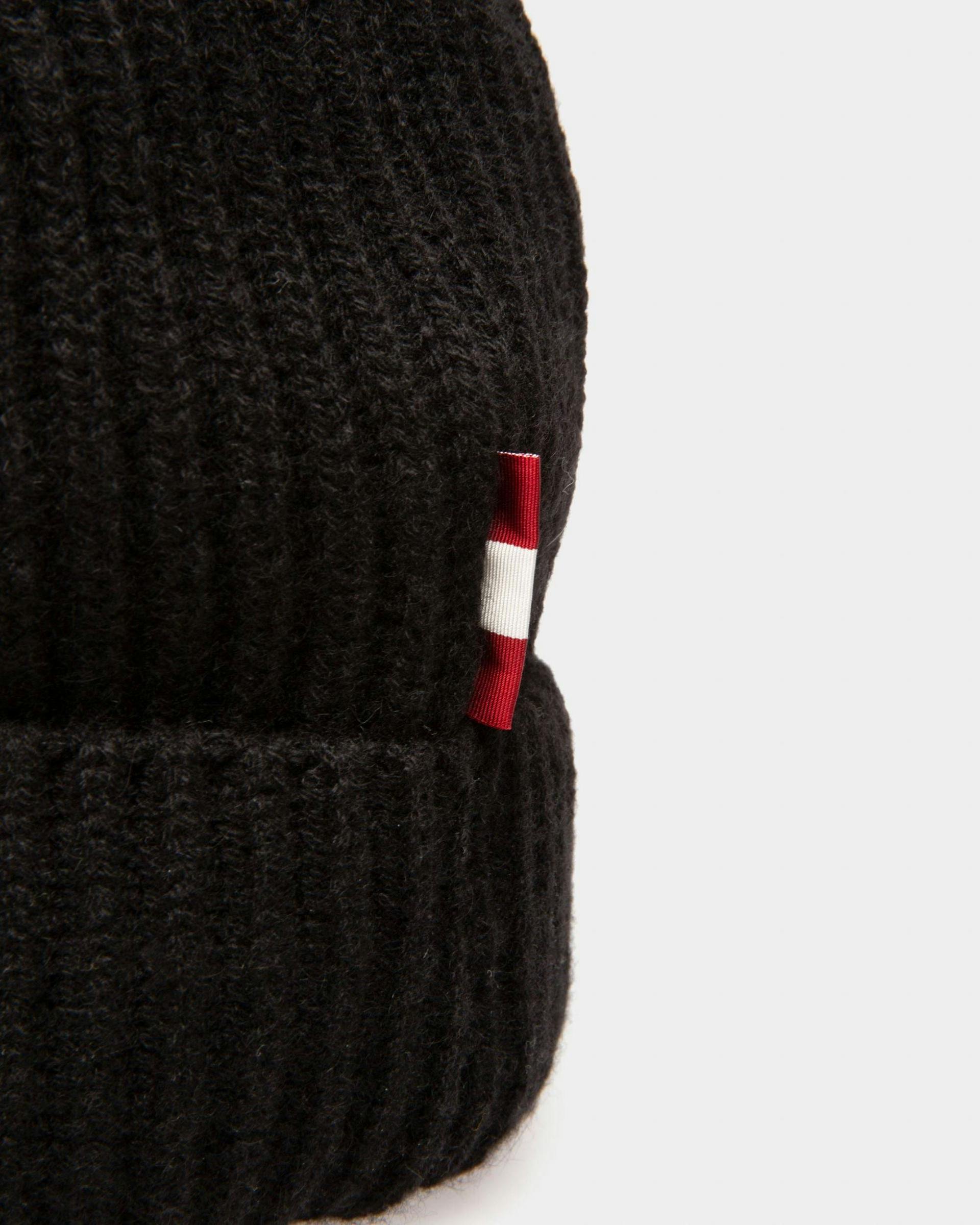 Cashmere Beanie Hat In Black - Men's - Bally - 03