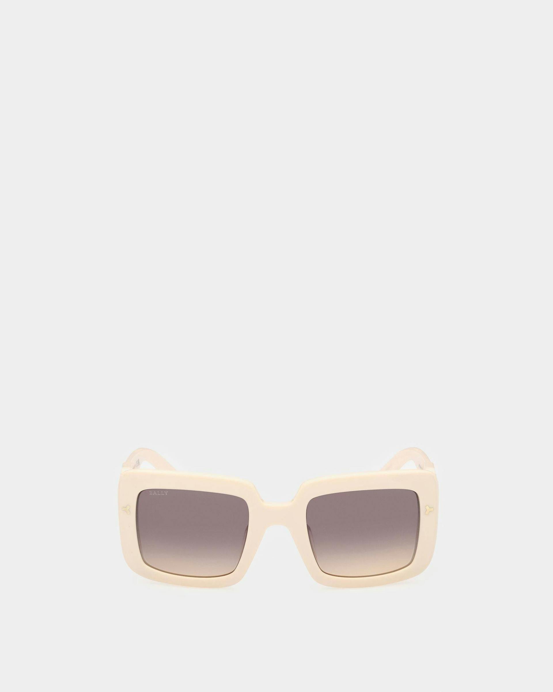 Filiana Sunglasses in White & Gradient Smoke Lenses Acetate Sunglasses In Ivory - Women's - Bally - 01