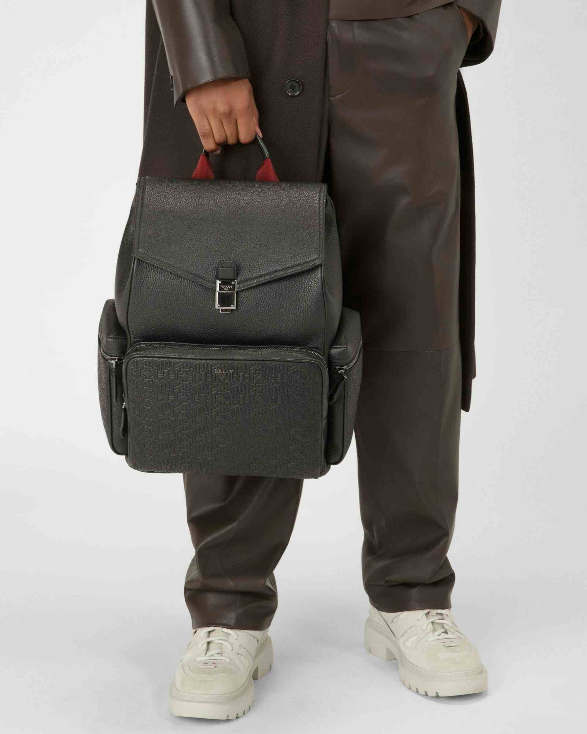 Bahko Leather Backpack In Black - Men's - Bally