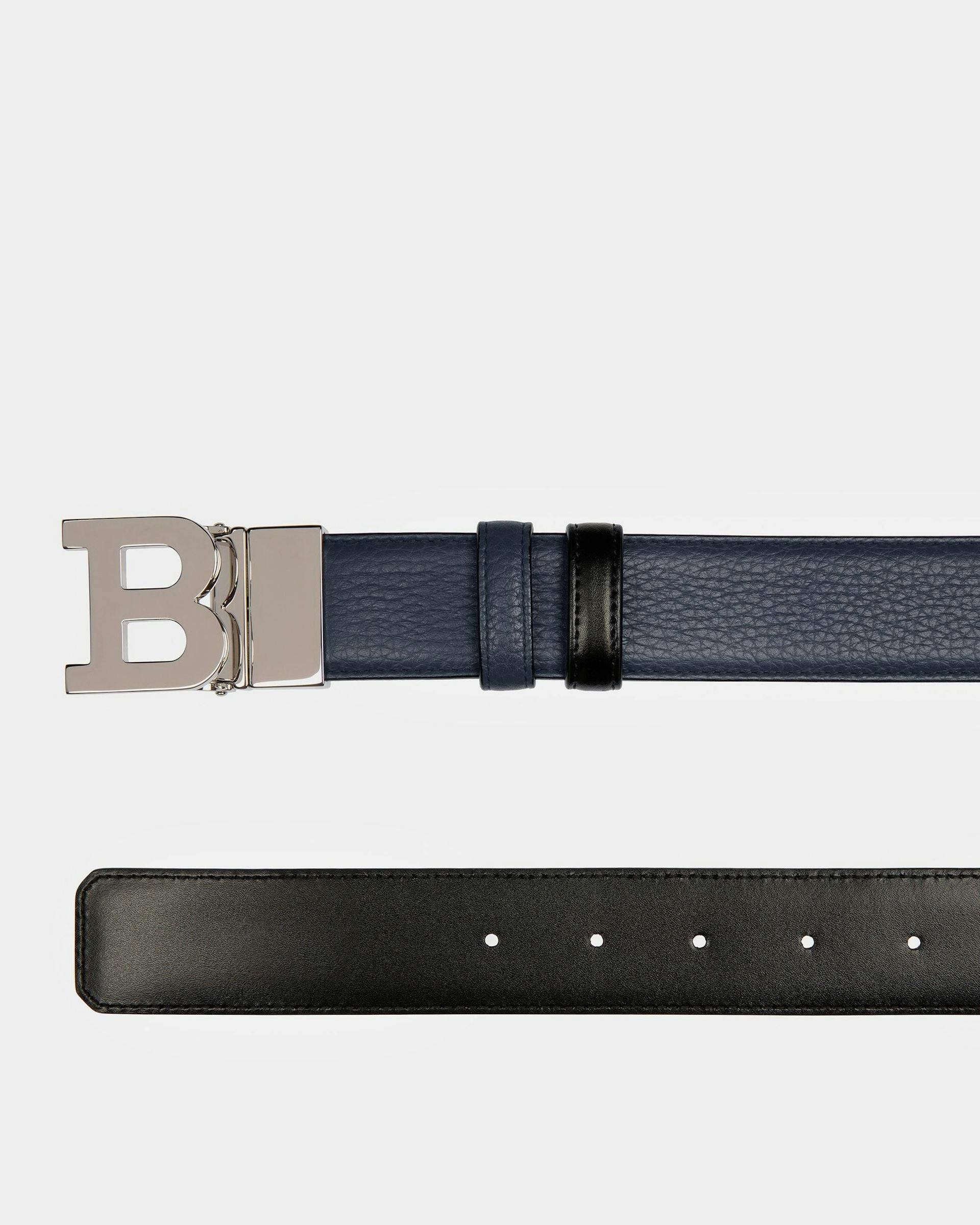 B Buckle Leather Belt In Midnight Blue And Black - Men's - Bally - 02