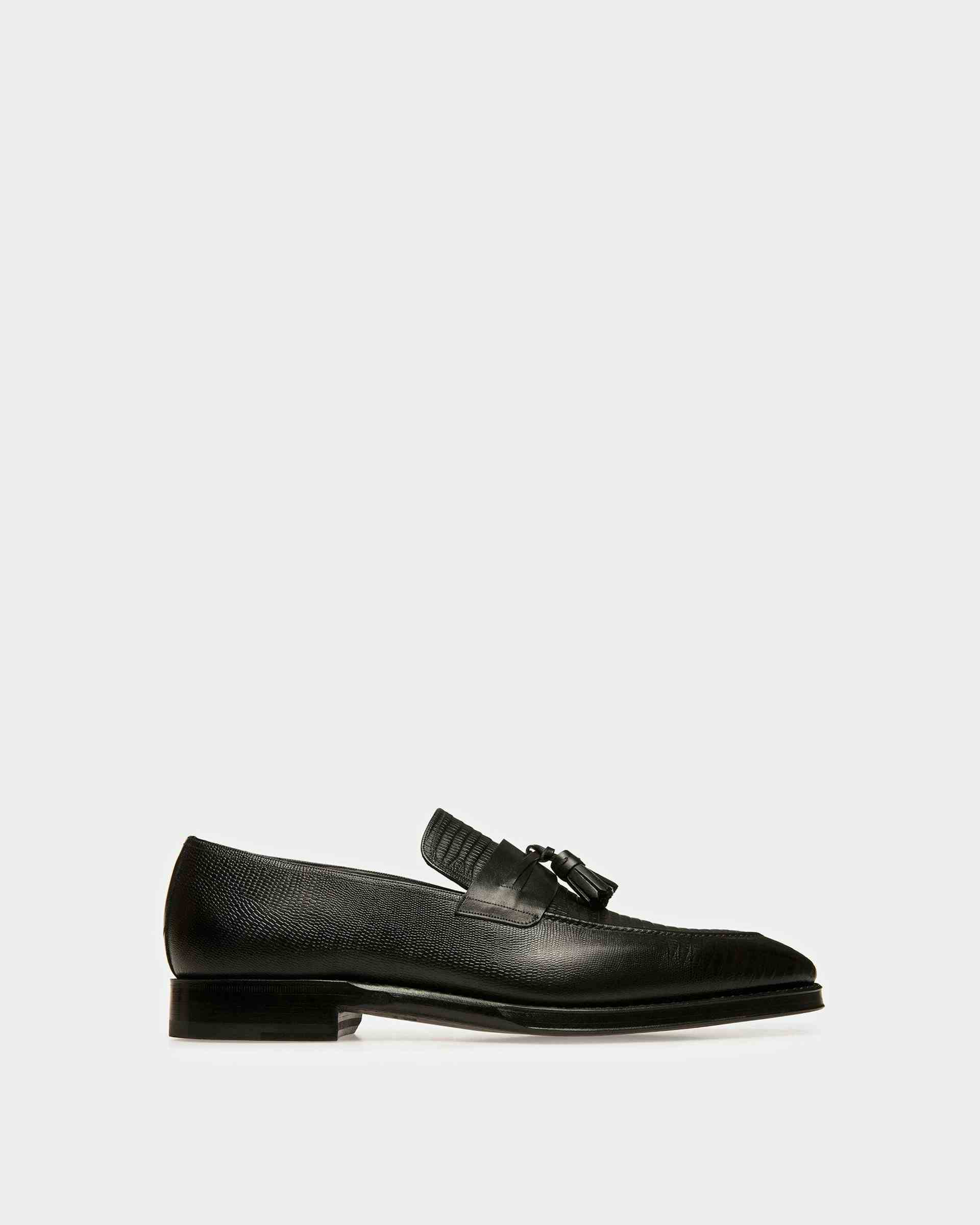 Scuvier Leather Loafers In Black - Men's - Bally