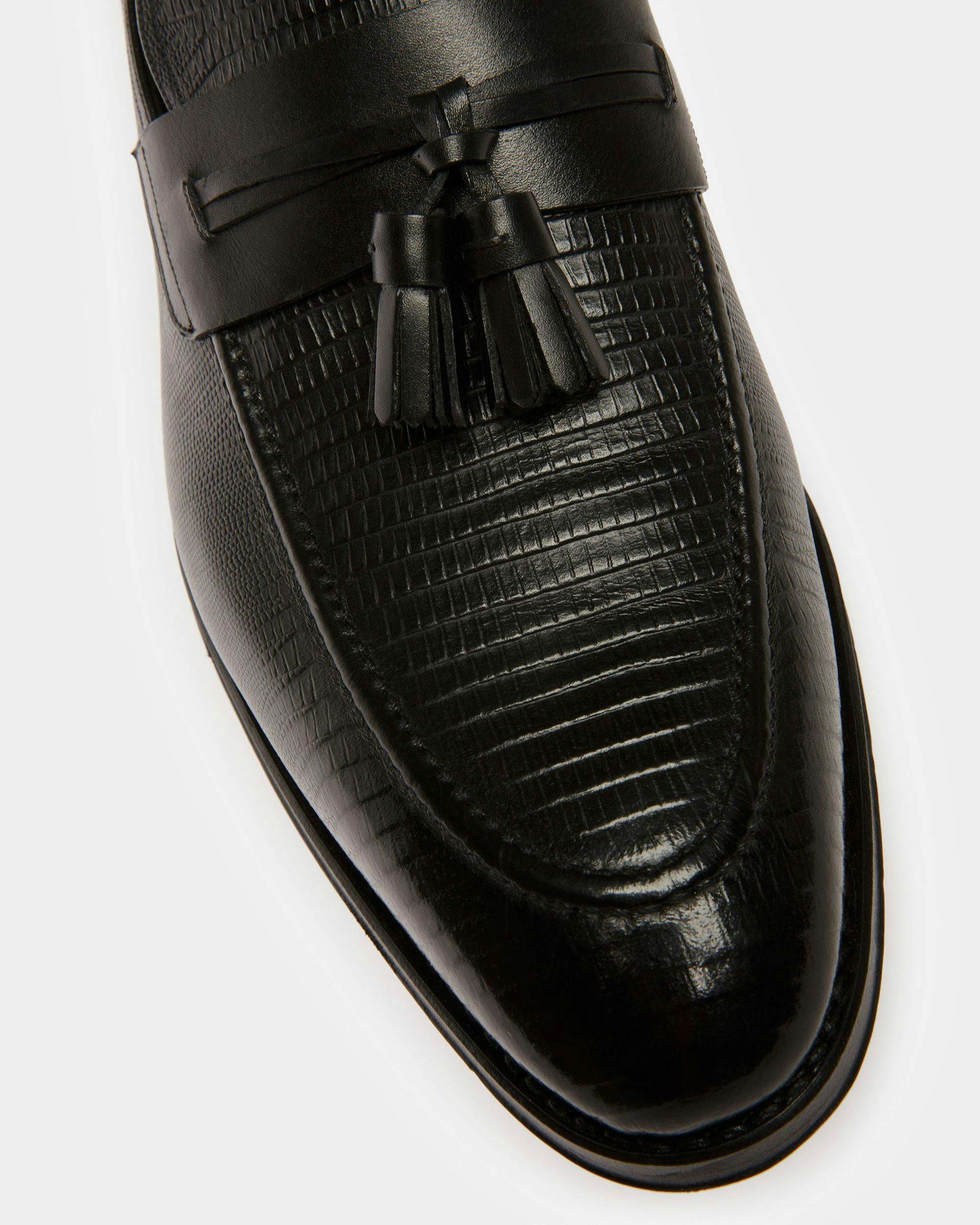 Scuvier Leather Loafers In Black - Men's - Bally - 06