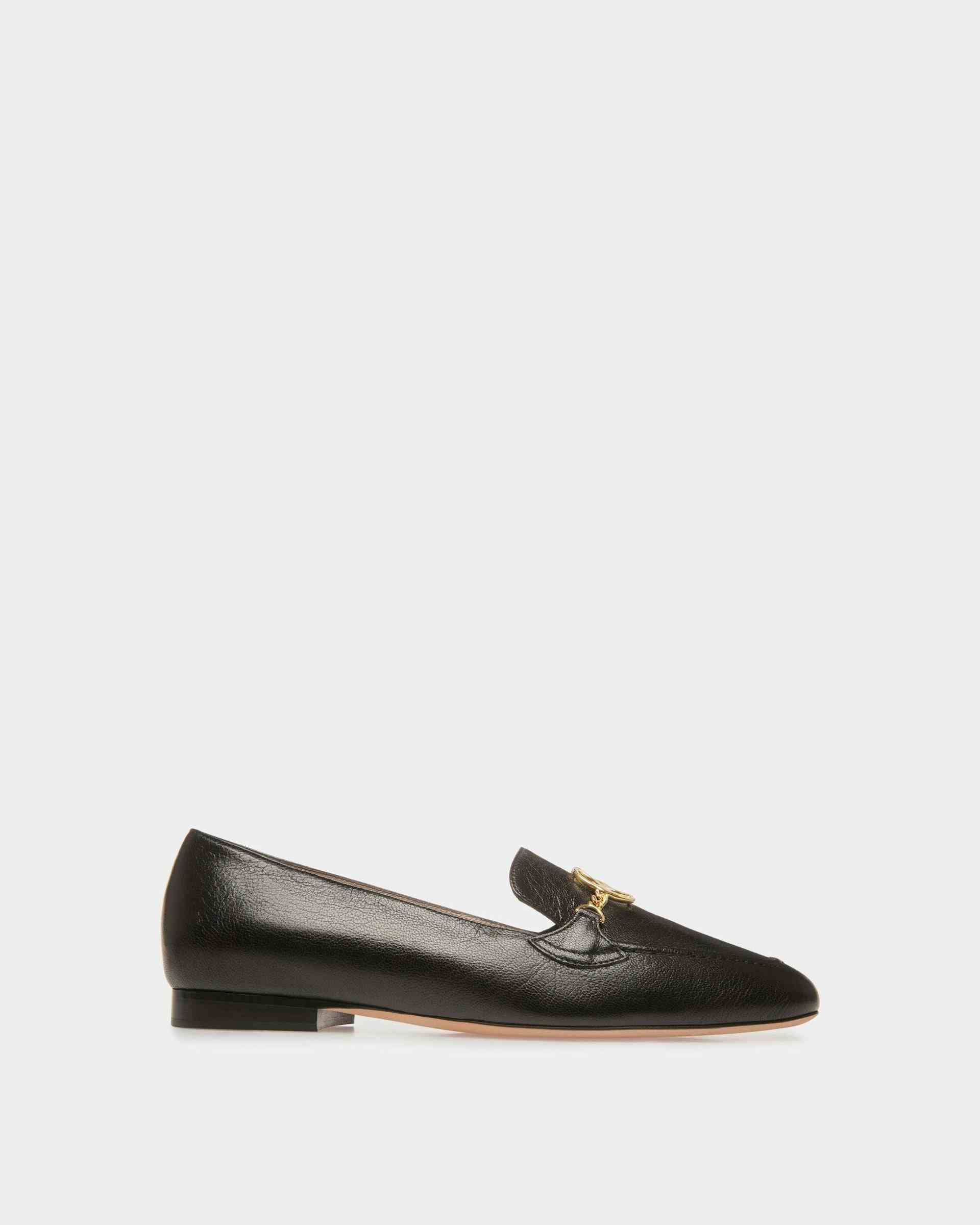 Daily Emblem Loafers In Black Leather - Women's - Bally