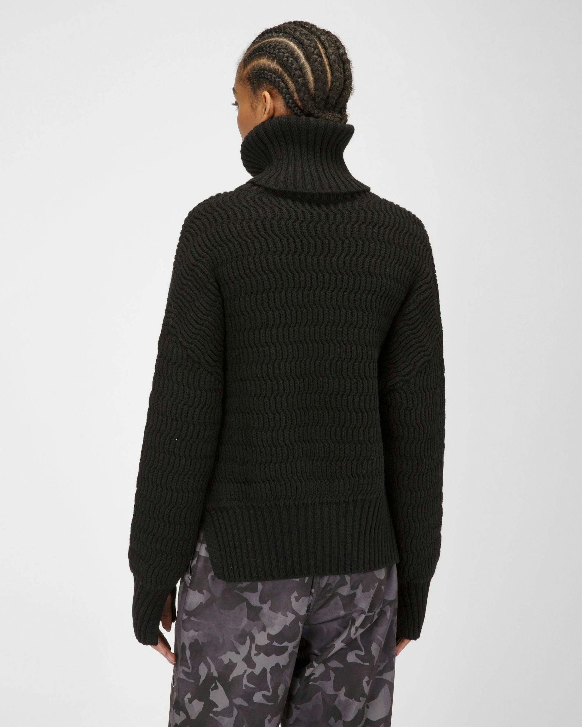 Wool And Cashmere Roll Neck In Black - Women's - Bally - 05