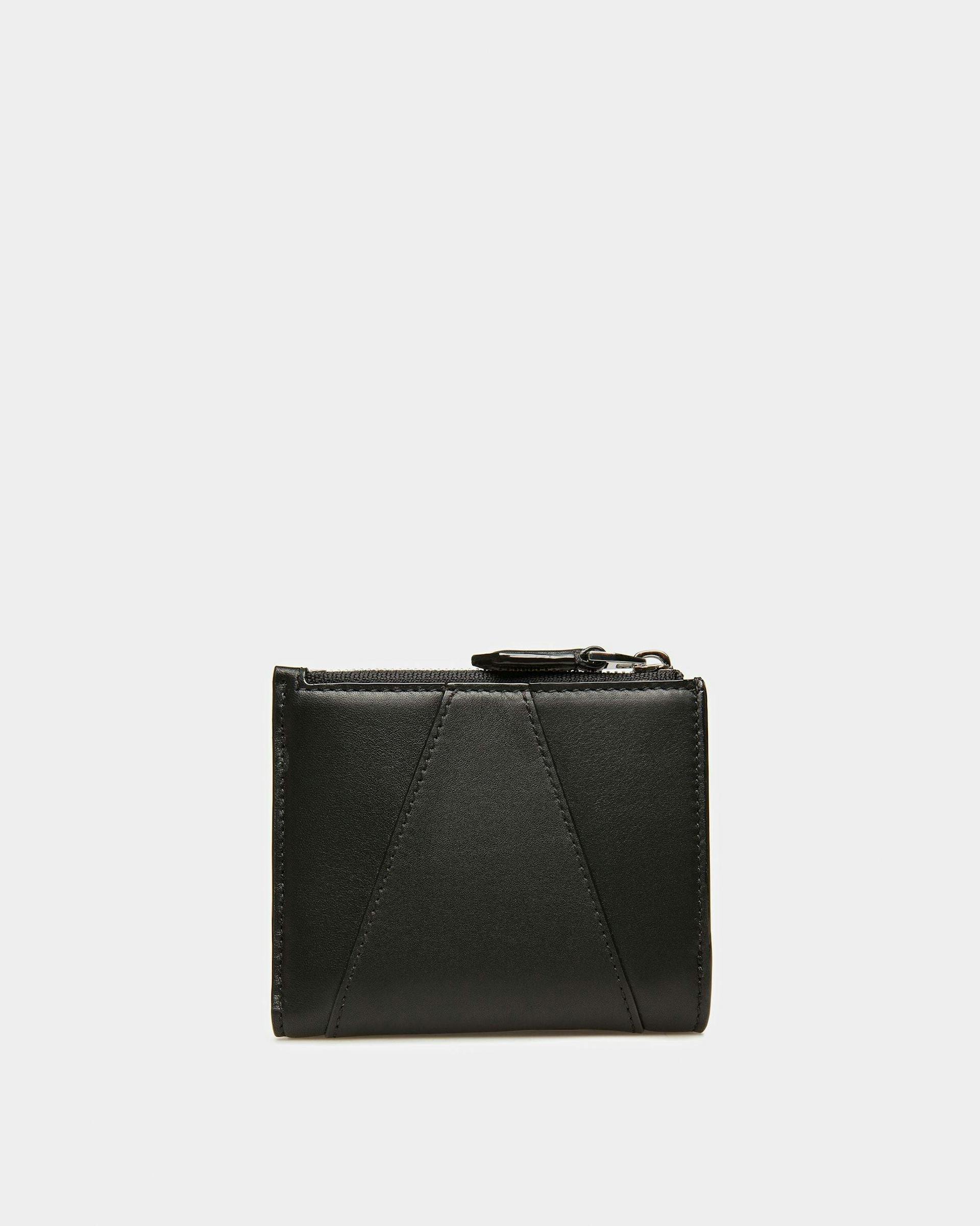 Axeel Leather Wallet In Black - Women's - Bally - 02