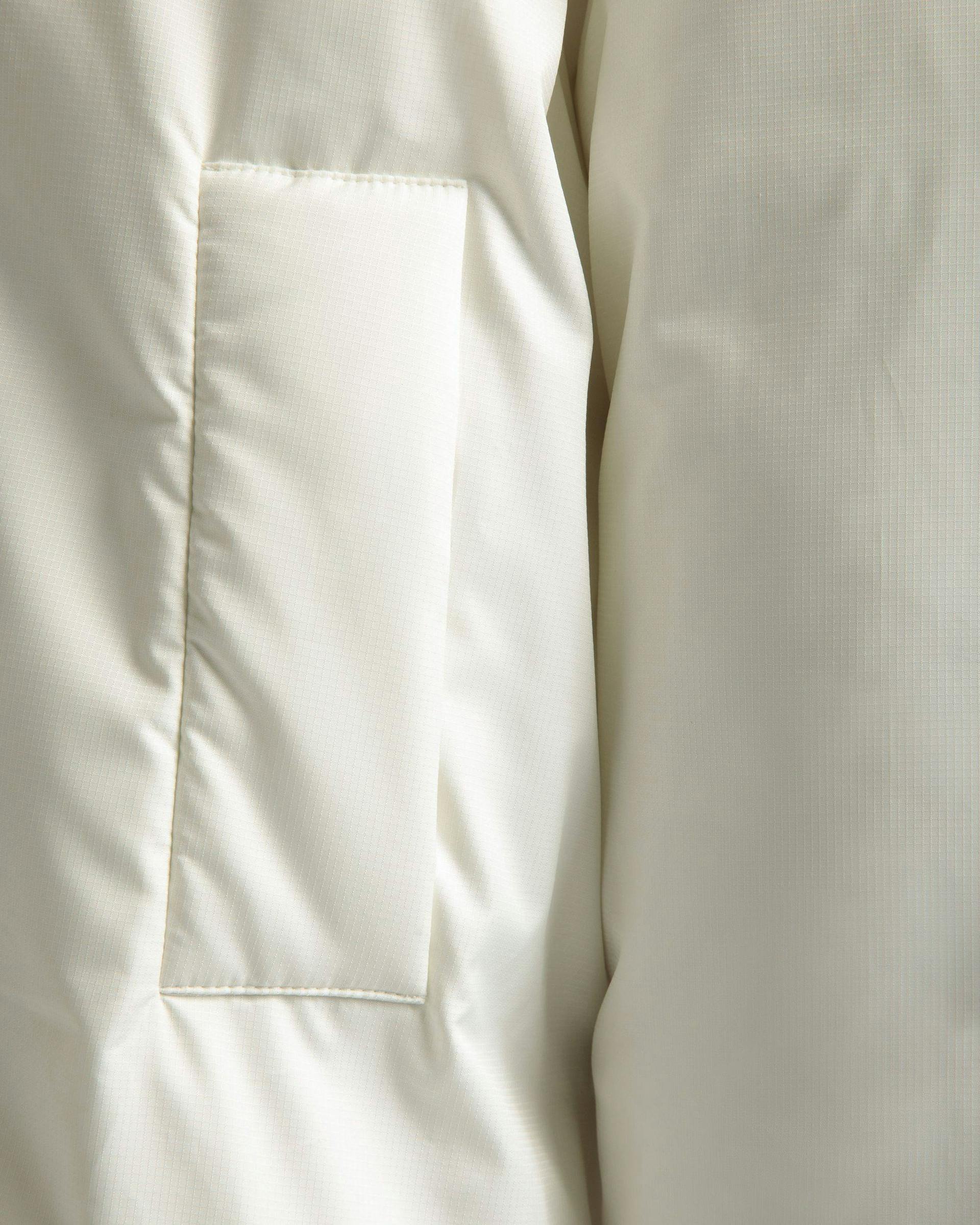 Women's Puffer Jacket In White Nylon | Bally | On Model Detail