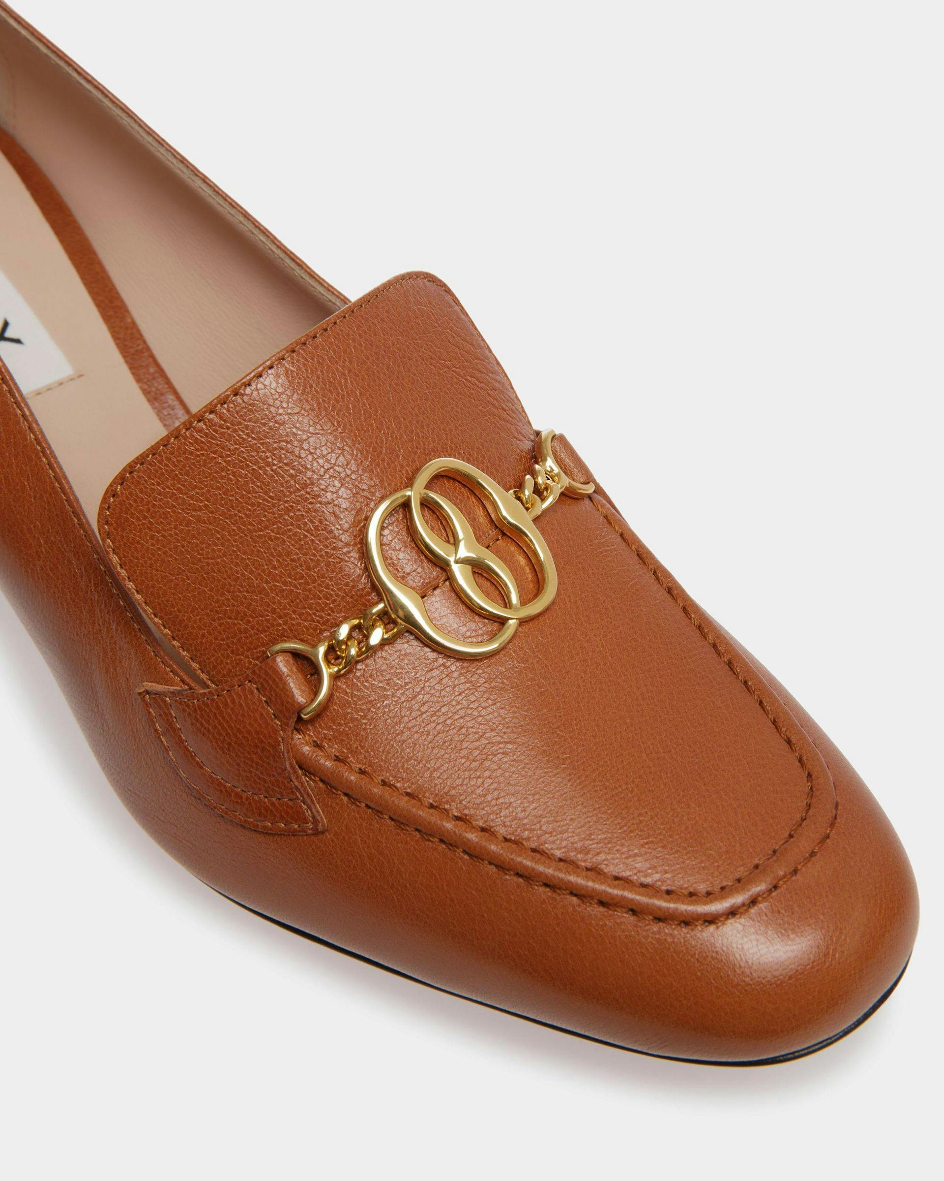 Emblem Pumps In Brown Leather - Women's - Bally - 05