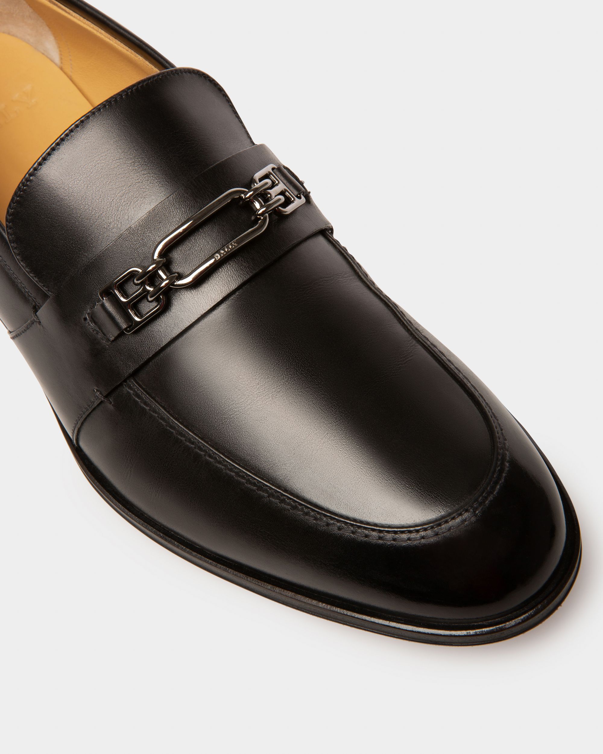 Wesper Leather Loafers In Black - Men's - Bally - 05