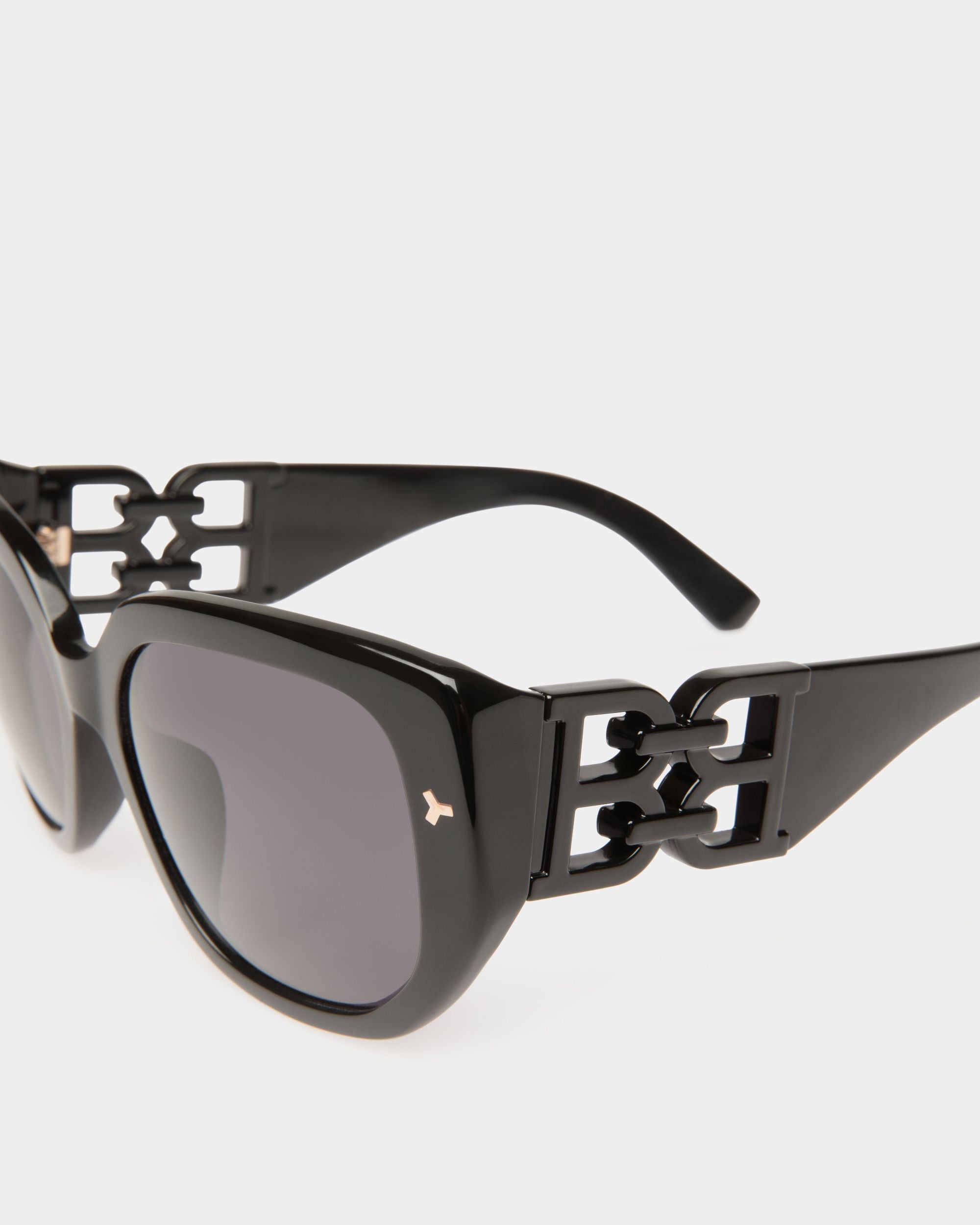 Nuna Acetate Sunglasses In Black and Smoke Acetate - Women's - Bally - 02