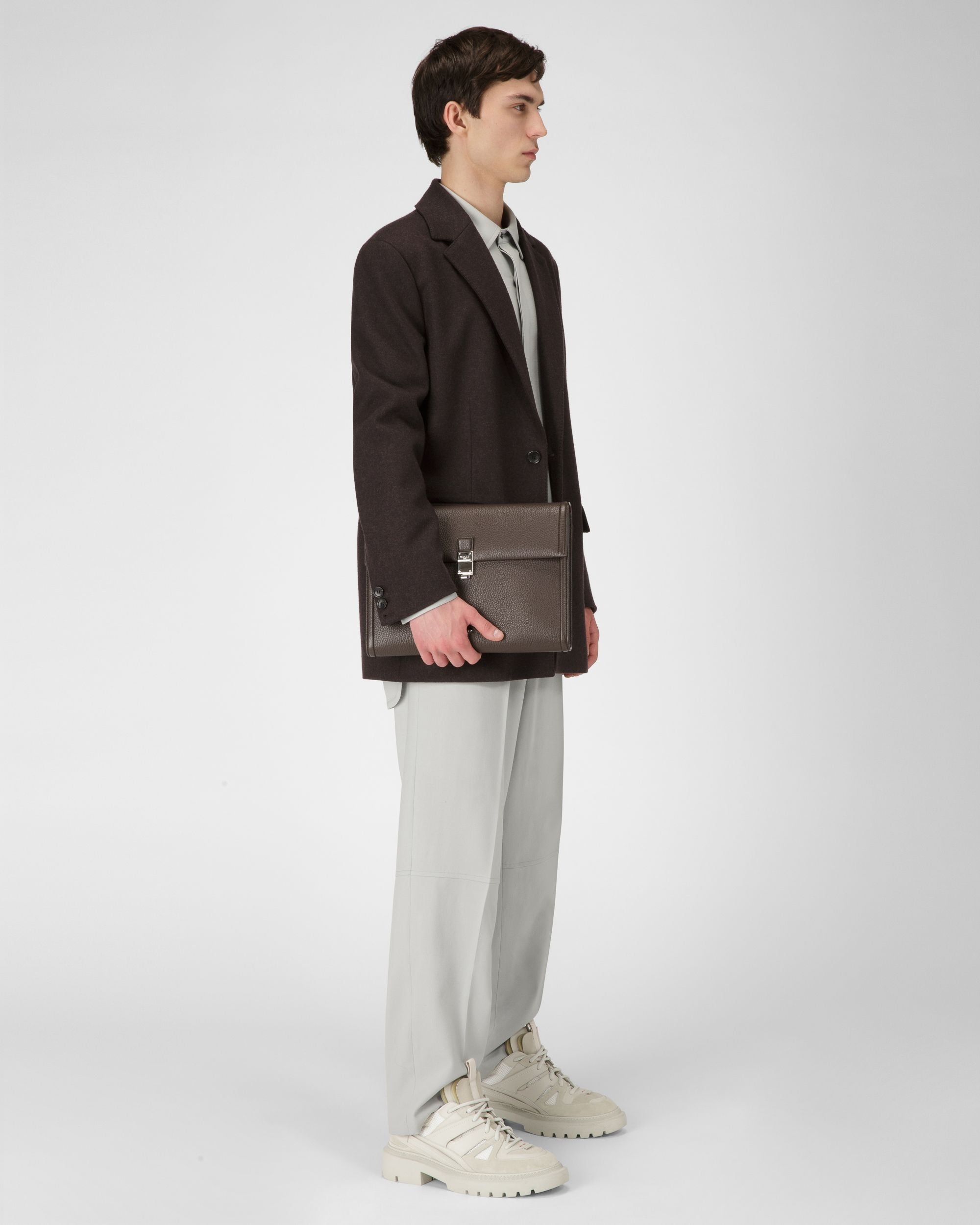 Soryan Leather Portfolio In Ebony Brown - Men's - Bally - 06