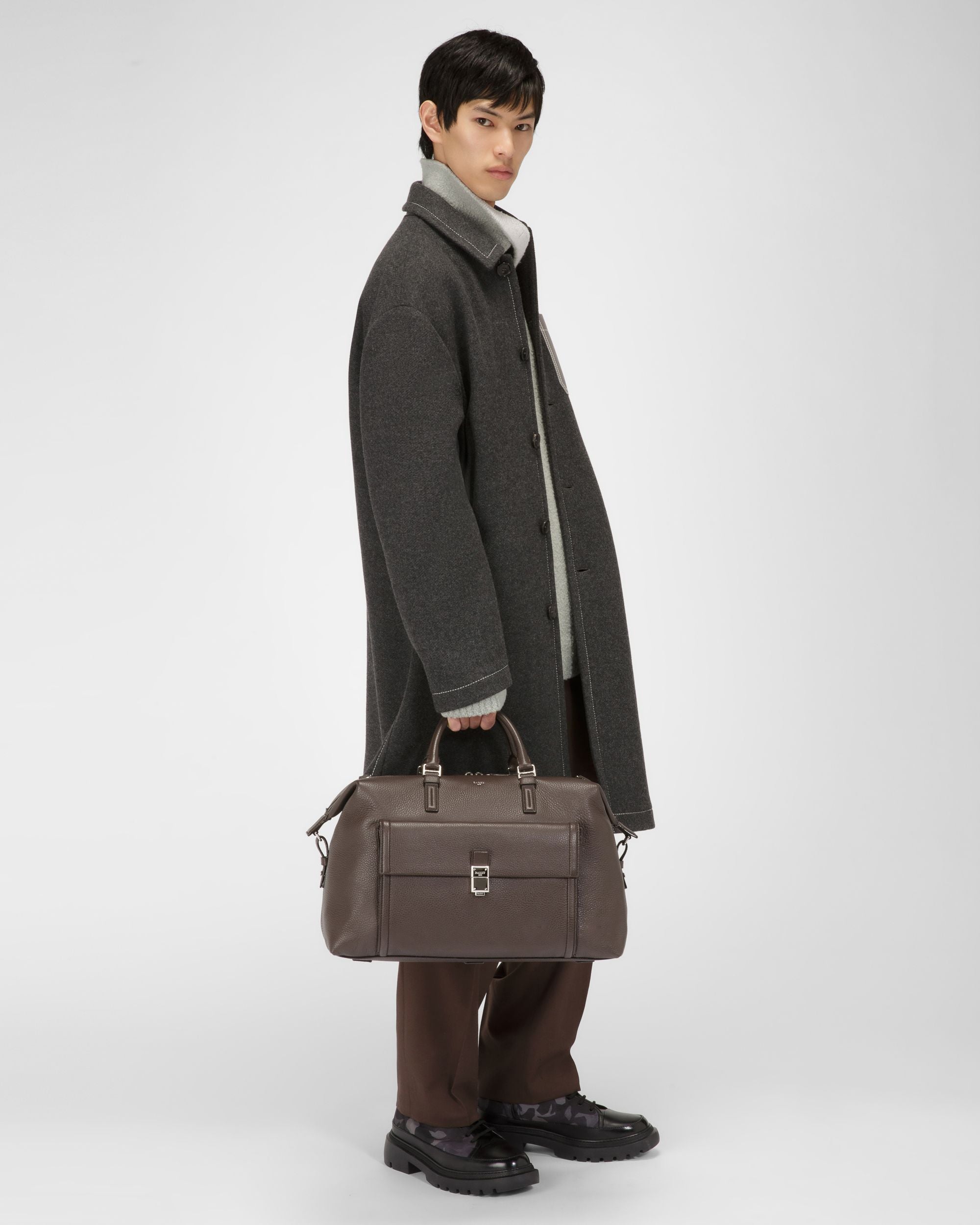 Sandri Leather Weekender Bag In Ebony Brown - Men's - Bally - 06