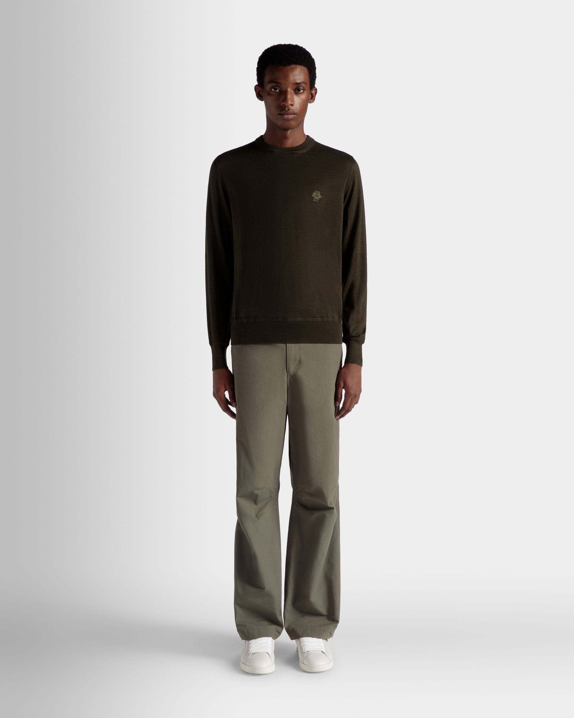 Adrien Brody Travel Collection Crewneck Sweater In Military Green Cashmere - Men's - Bally - 02
