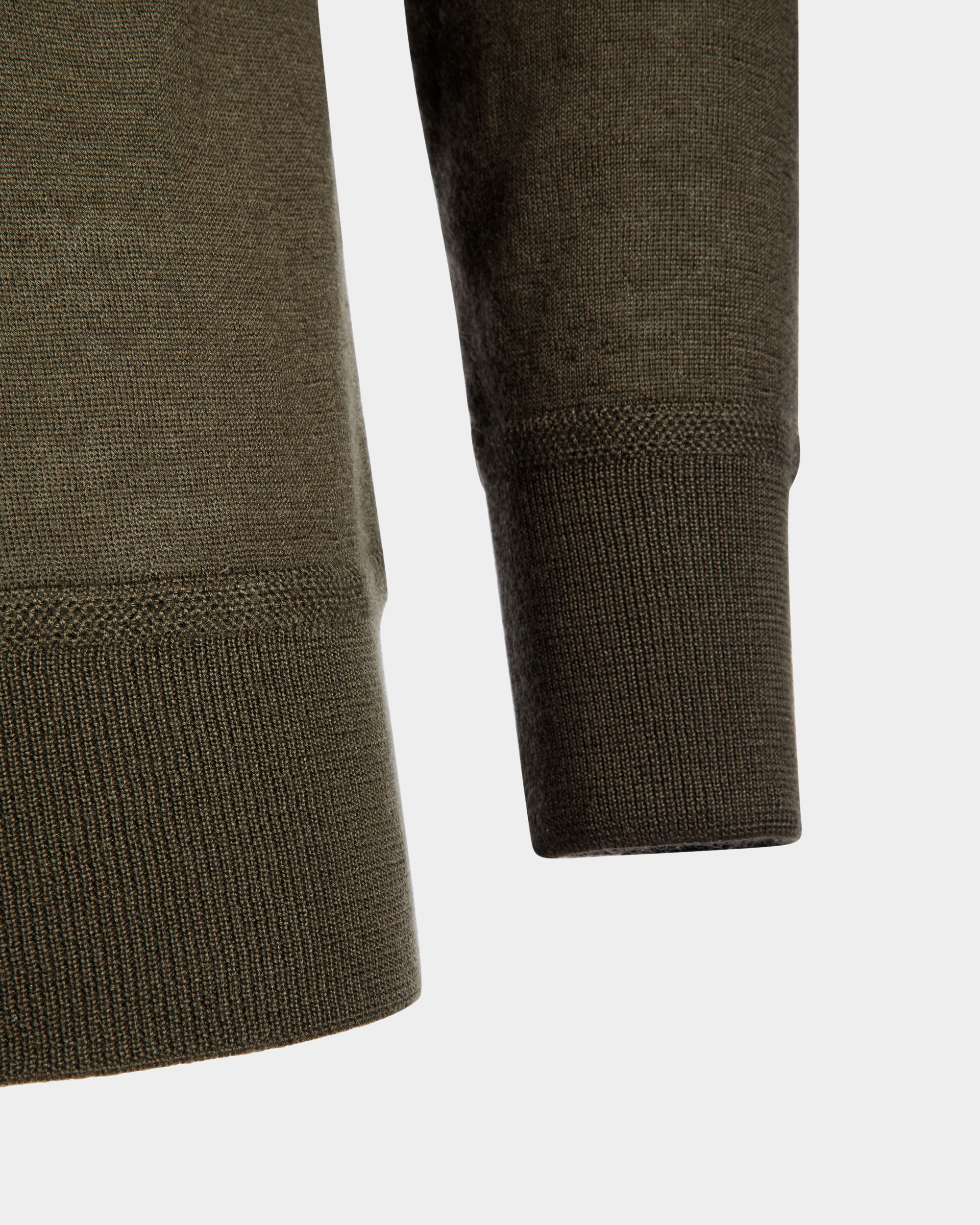 Adrien Brody Travel Collection Crewneck Sweater In Military Green Cashmere - Men's - Bally - 06