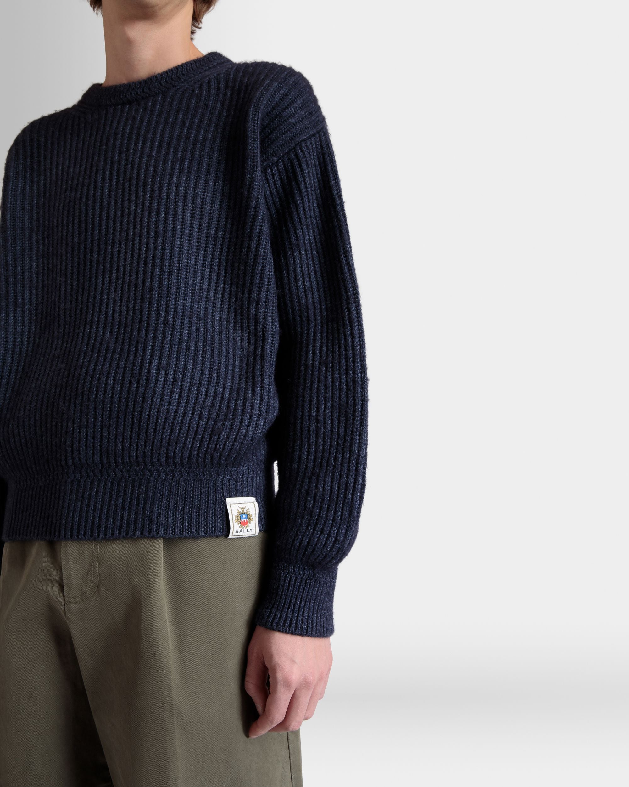 Crewneck Sweater With Bally Crest Logo In Navy Blue Wool And Silk - Men's - Bally - 04