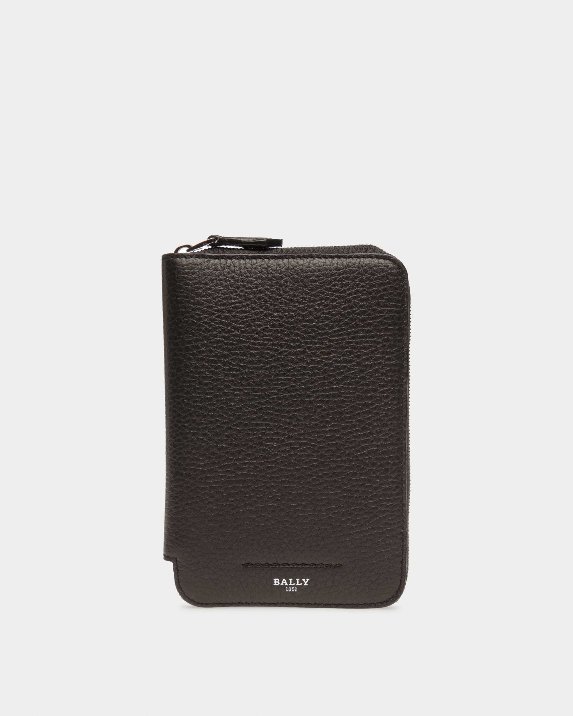 Serwyn Leather Travel Wallet In Black - Men's - Bally - 01