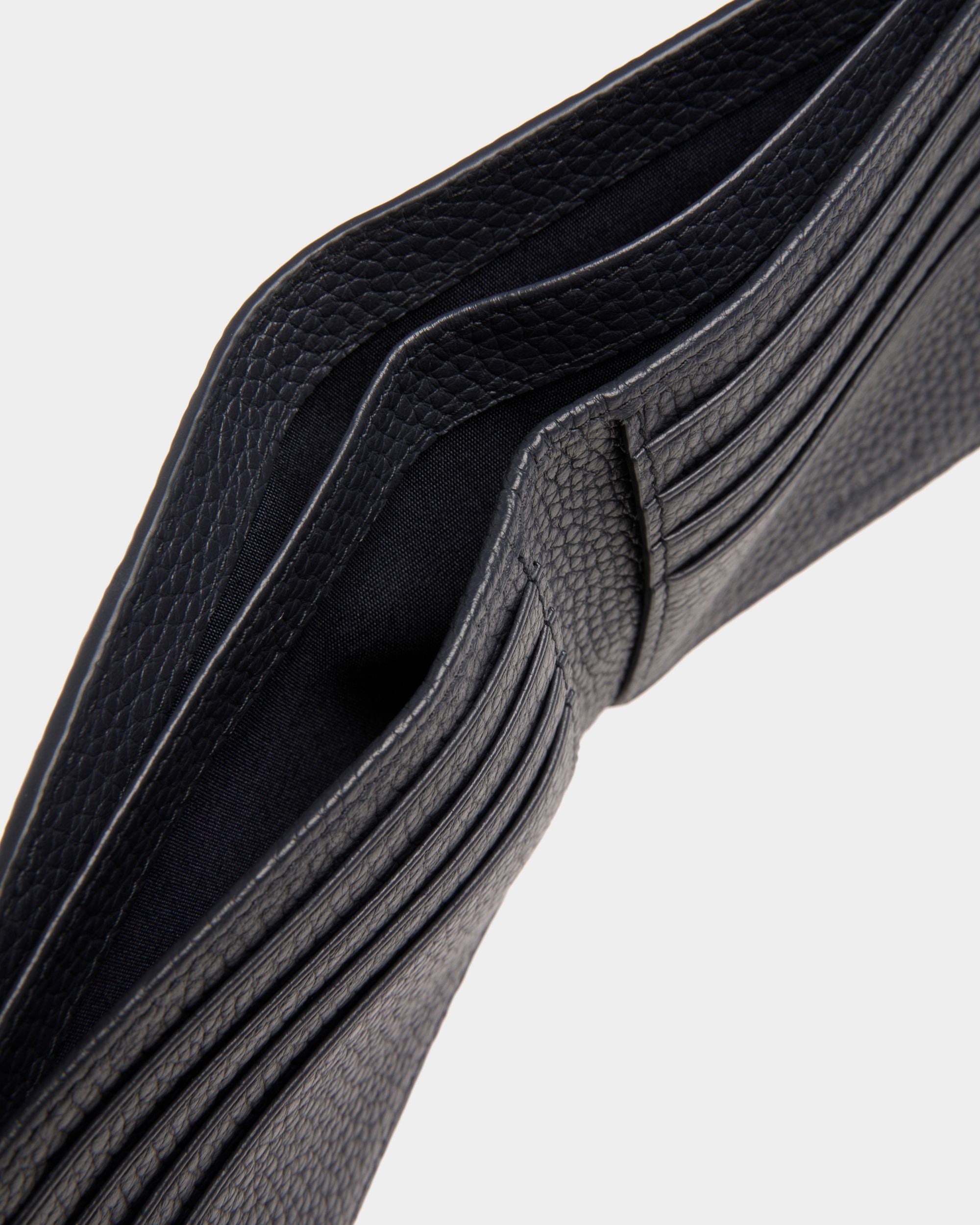 Ribbon Wallet In Midnight Leather - Men's - Bally - 04