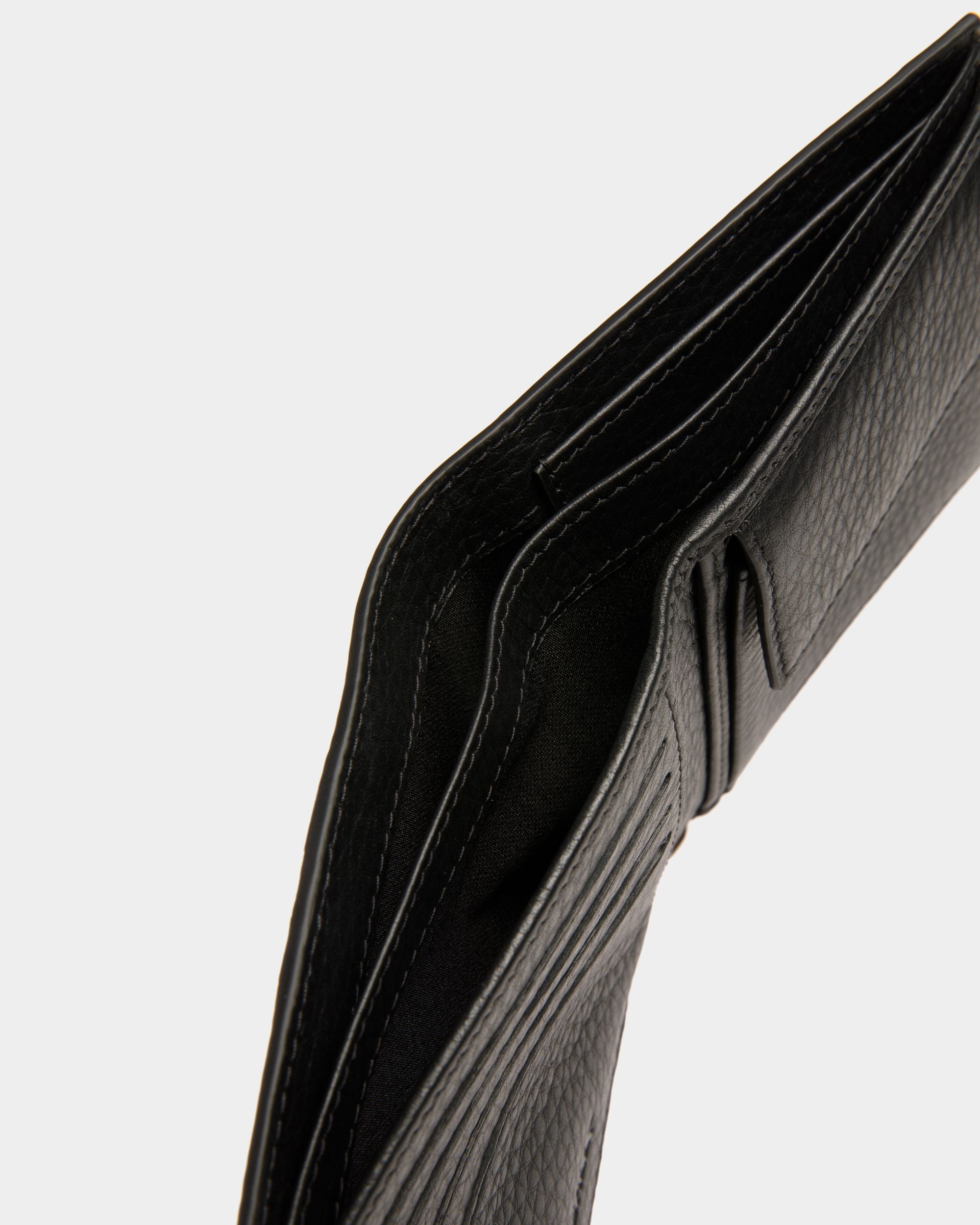 Ribbon ID Coin Wallet In Black Leather - Men's - Bally - 04