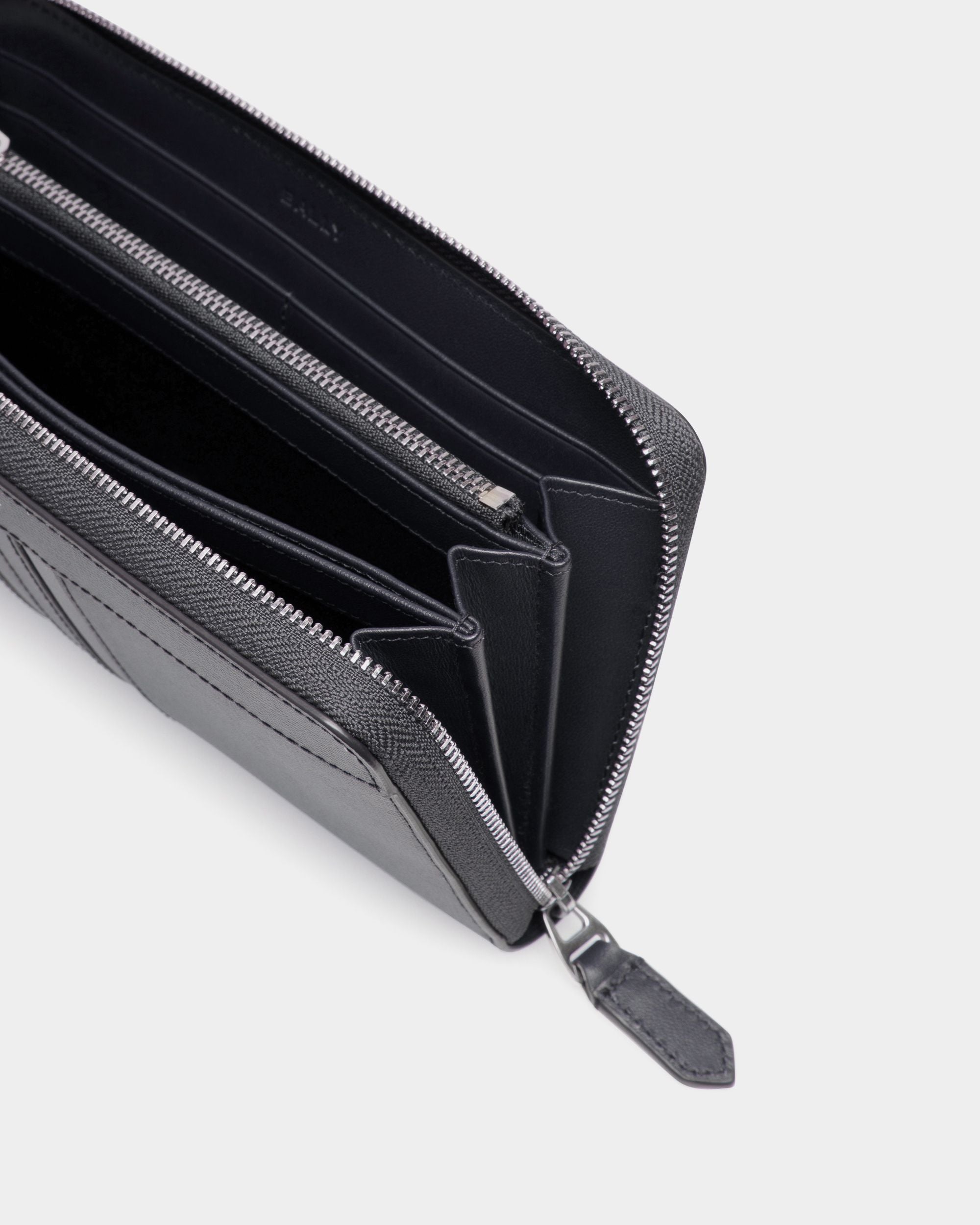 Mythos Zip Around Wallet in Navy Blue Recycled Leather - Men's - Bally - 04