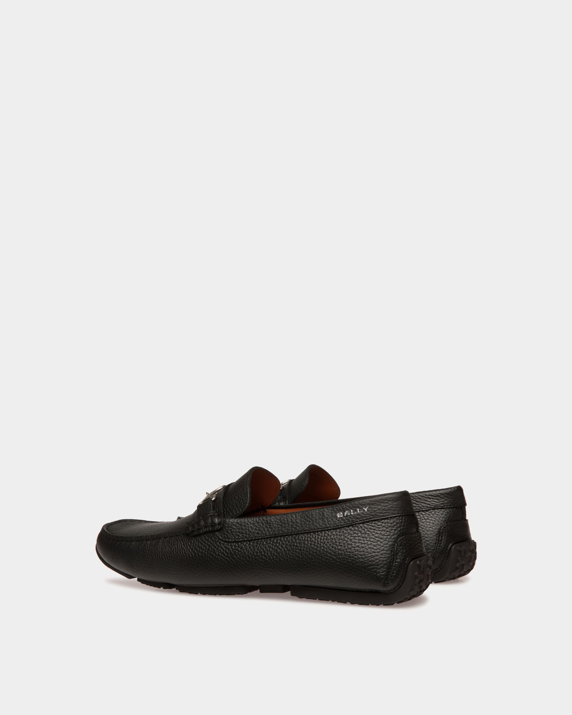 Pilot Driver in Black Grained Leather - Men's - Bally - 04