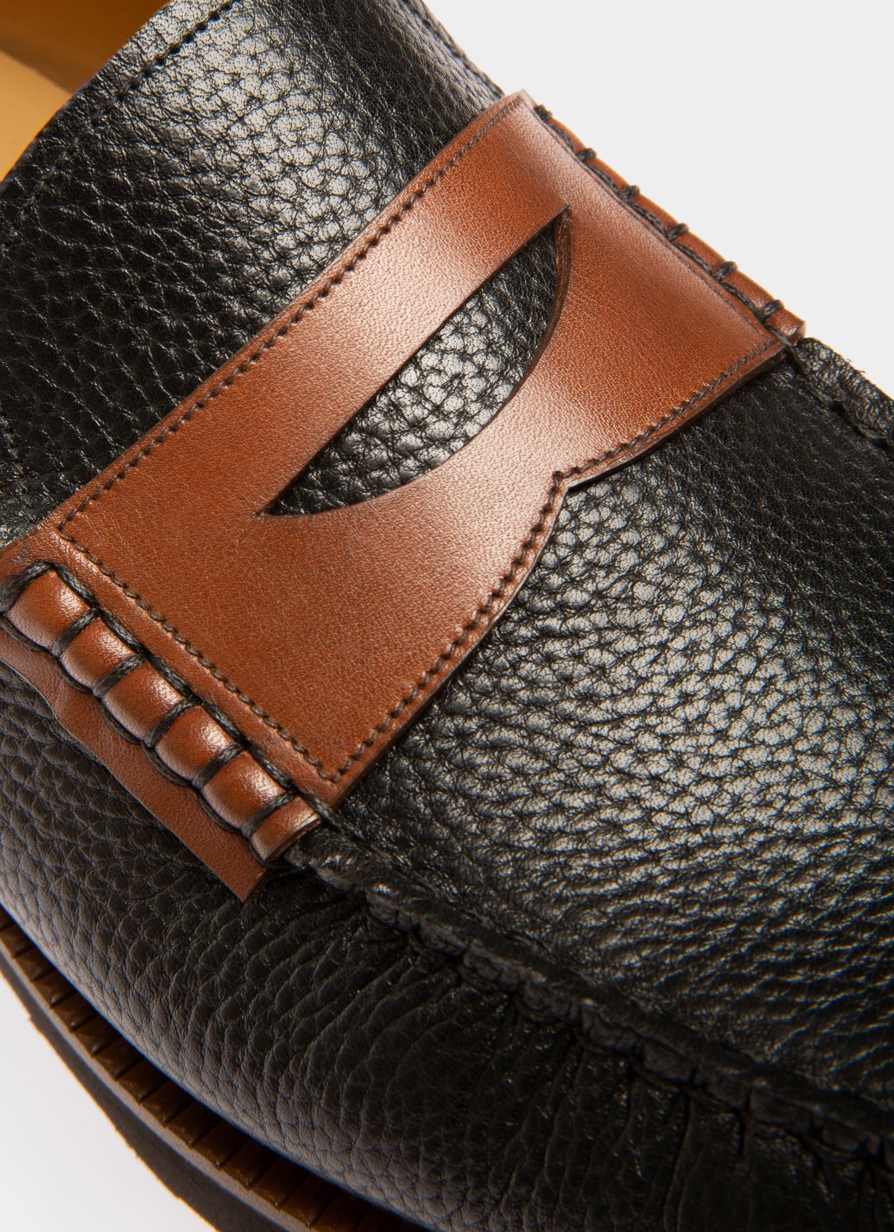Noah Leather Loafers In Black & Brown - Men's - Bally - 05