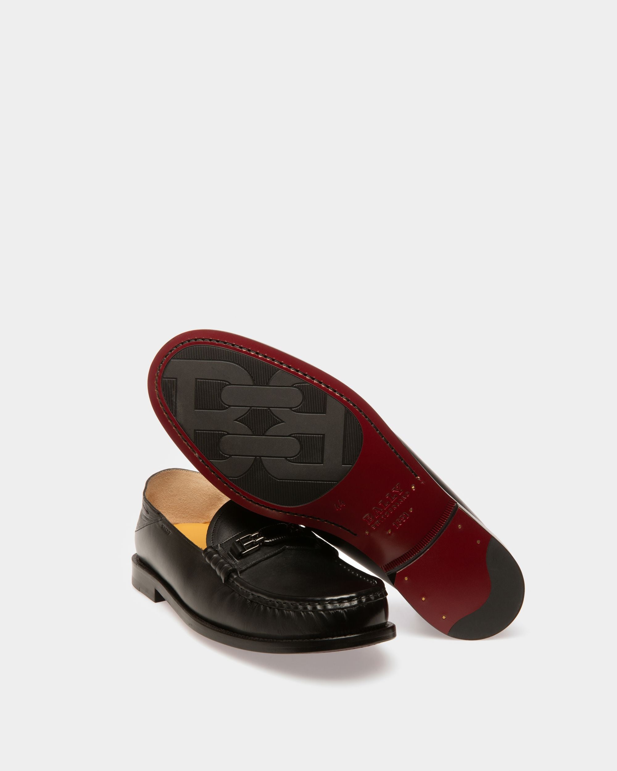Coriano Leather Moccasins In Black - Men's - Bally - 04