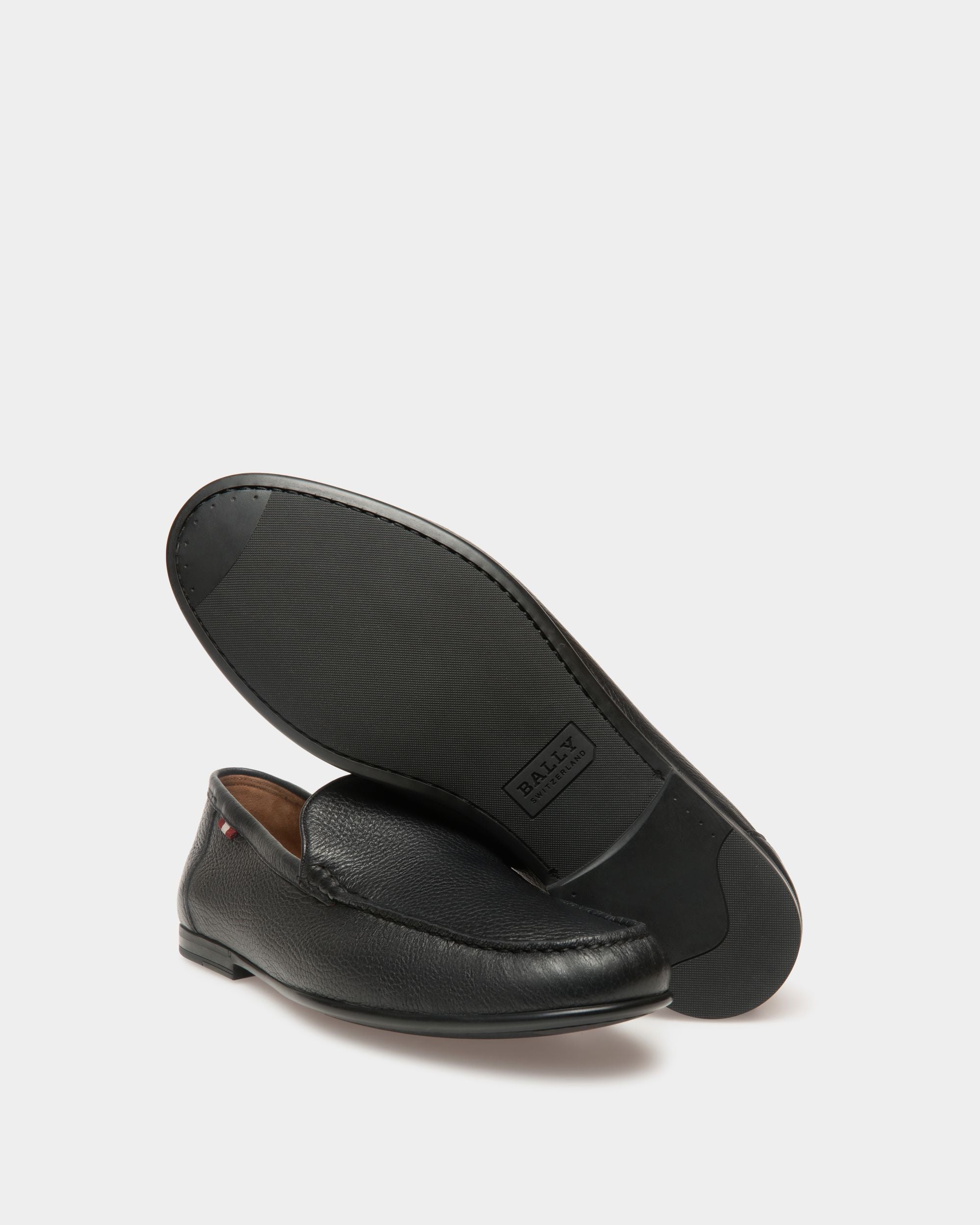 Moccasin in Black Grained Leather - Men's - Bally - 02