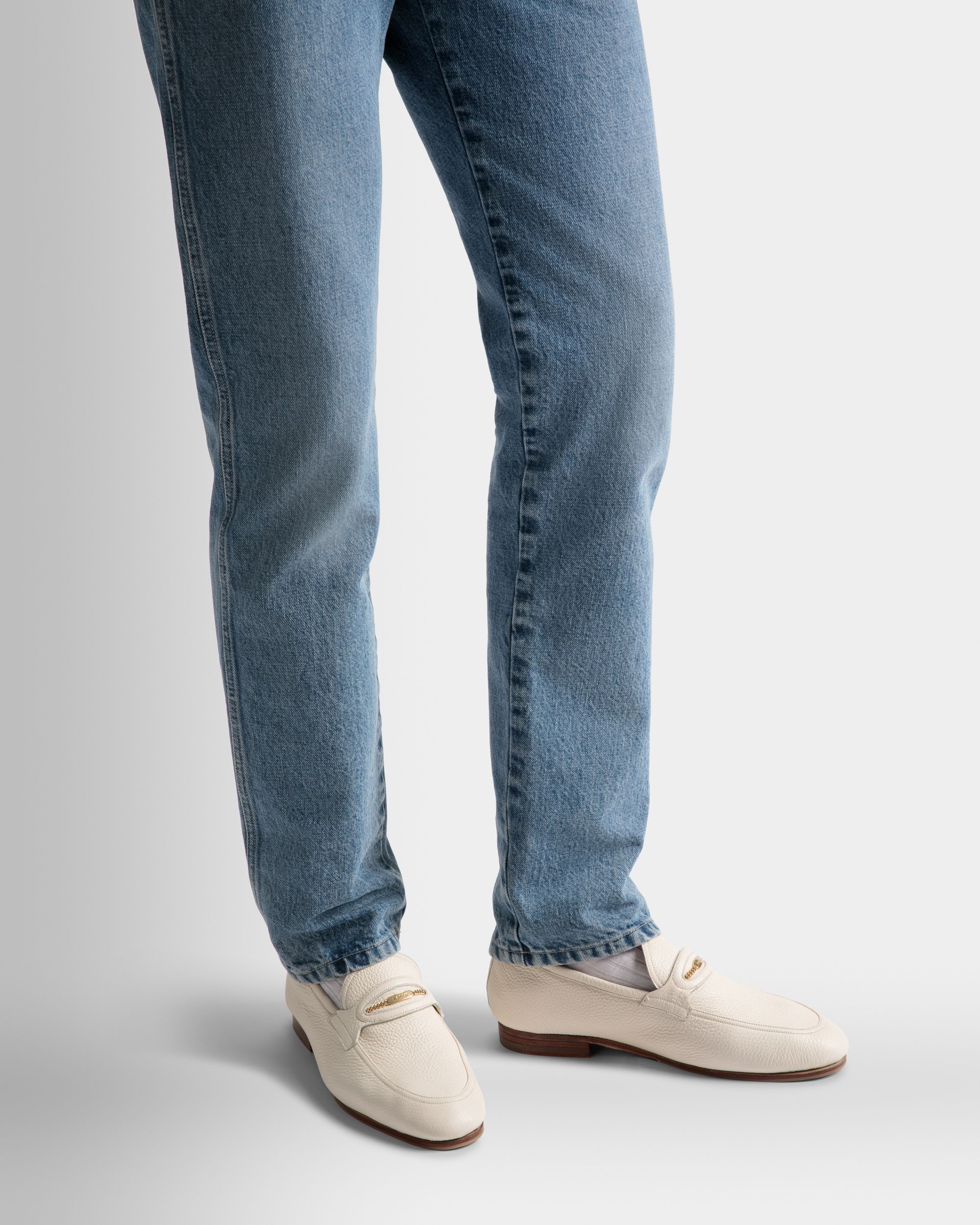 Pesek Loafers In White Leather - Men's - Bally - 02