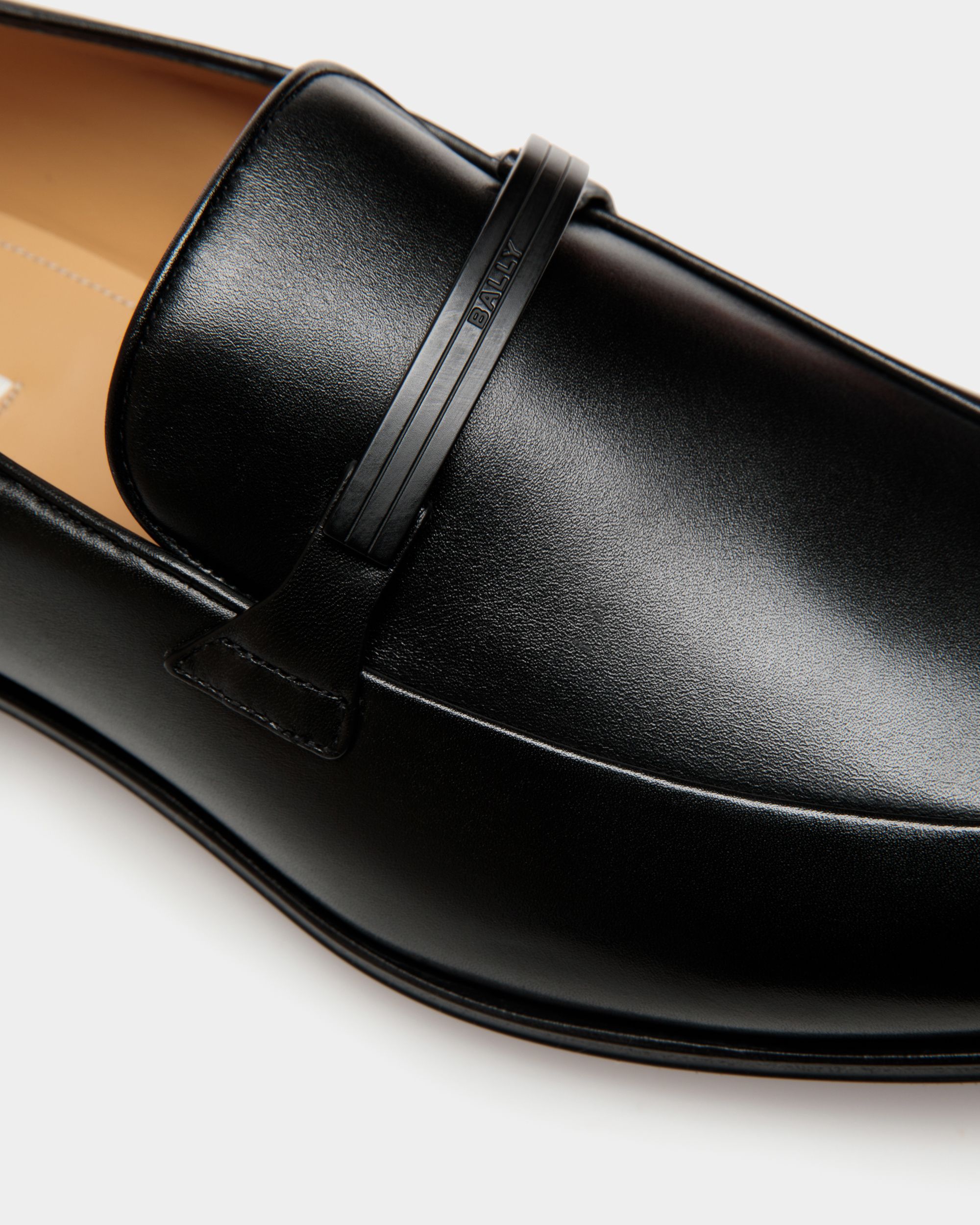 Westminster Loafer In Black Leather - Men's - Bally - 05