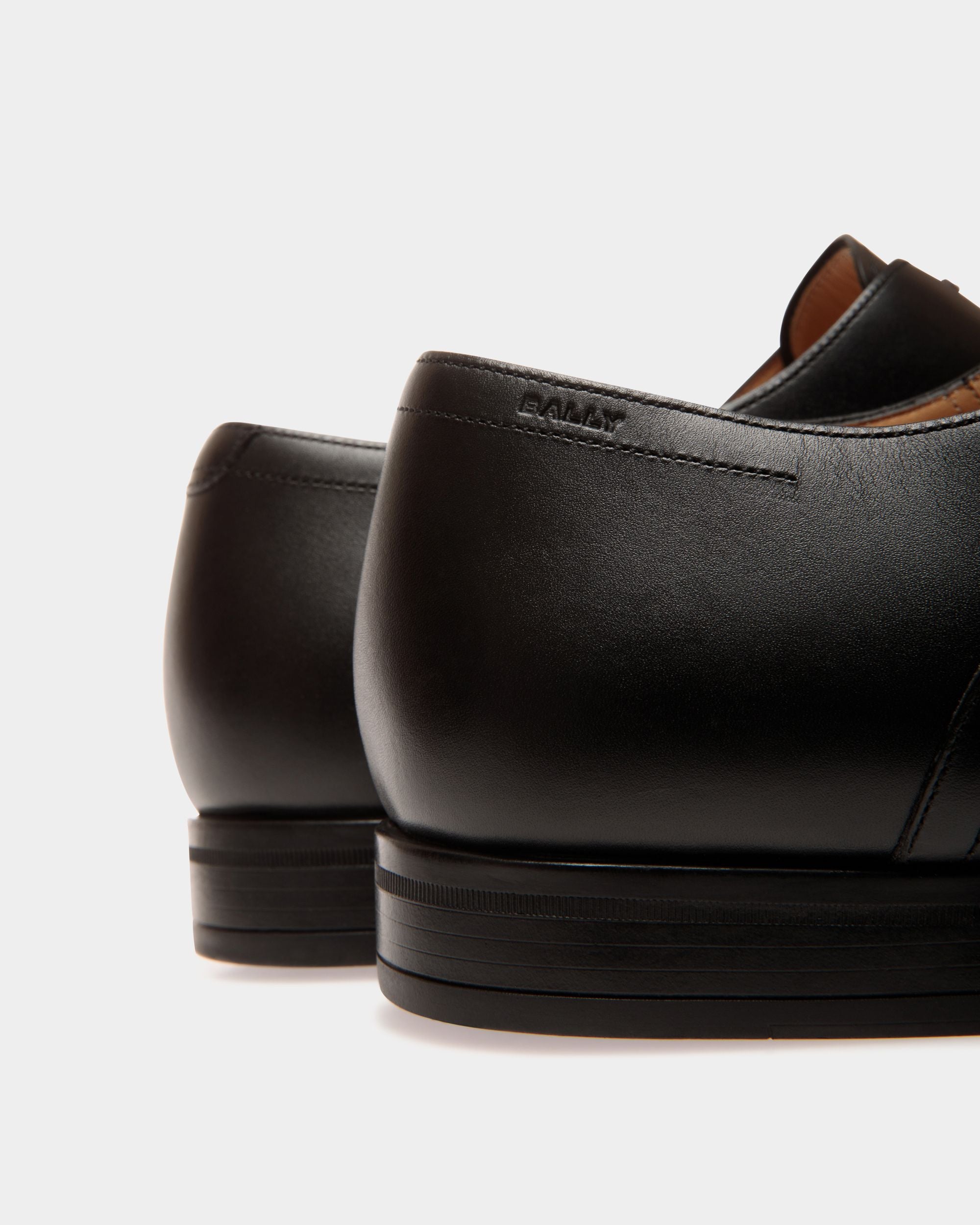 Lace-Ups In Black Leather - Men's - Bally - 05