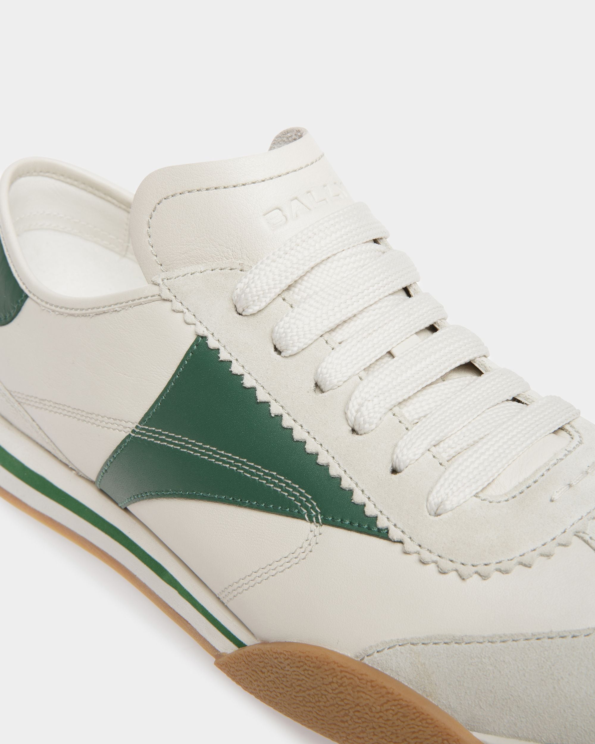 Men s Sussex Sneakers In Dusty White And Kelly Green Leather Bally