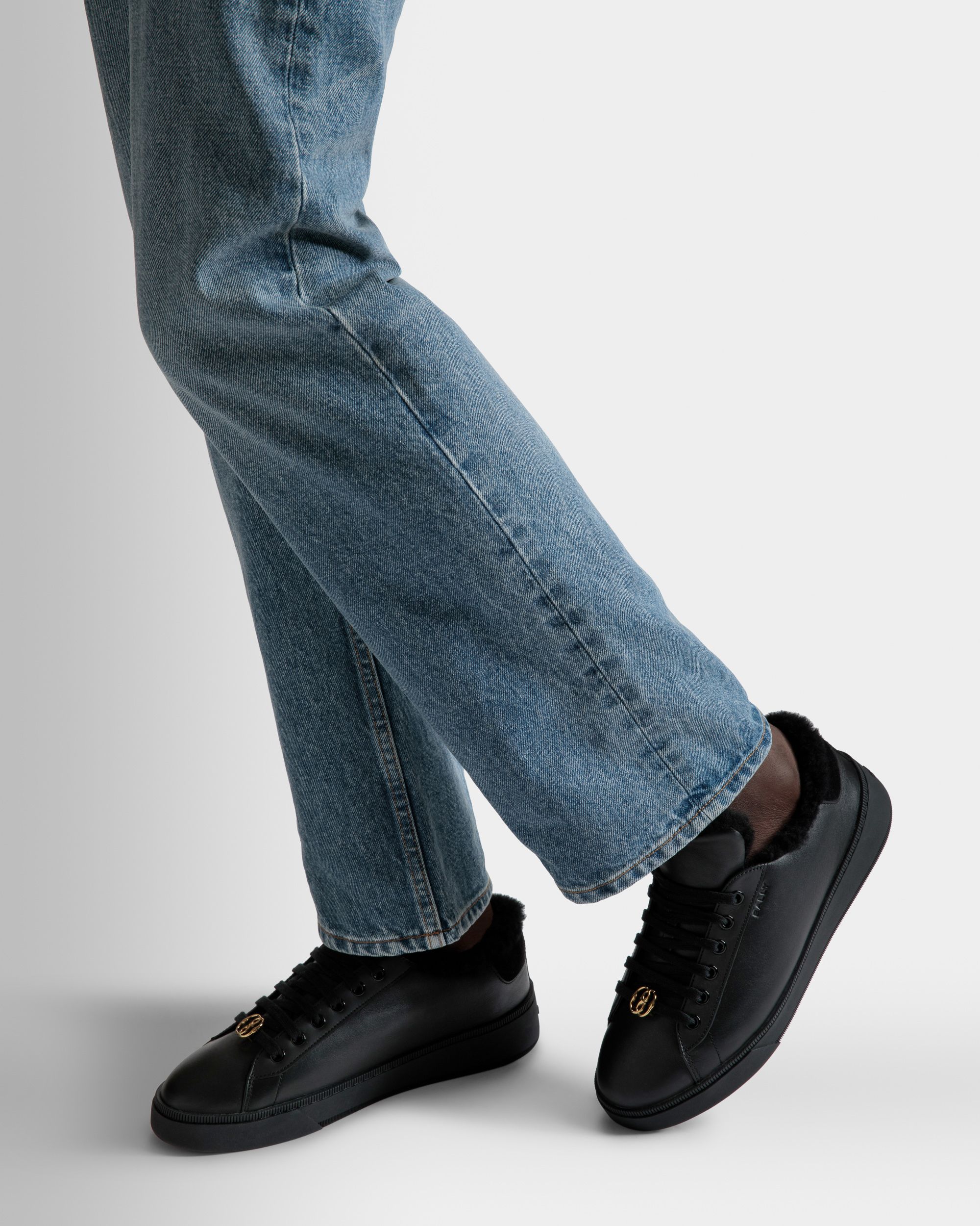 Raise Sneakers In Black Leather - Men's - Bally - 02