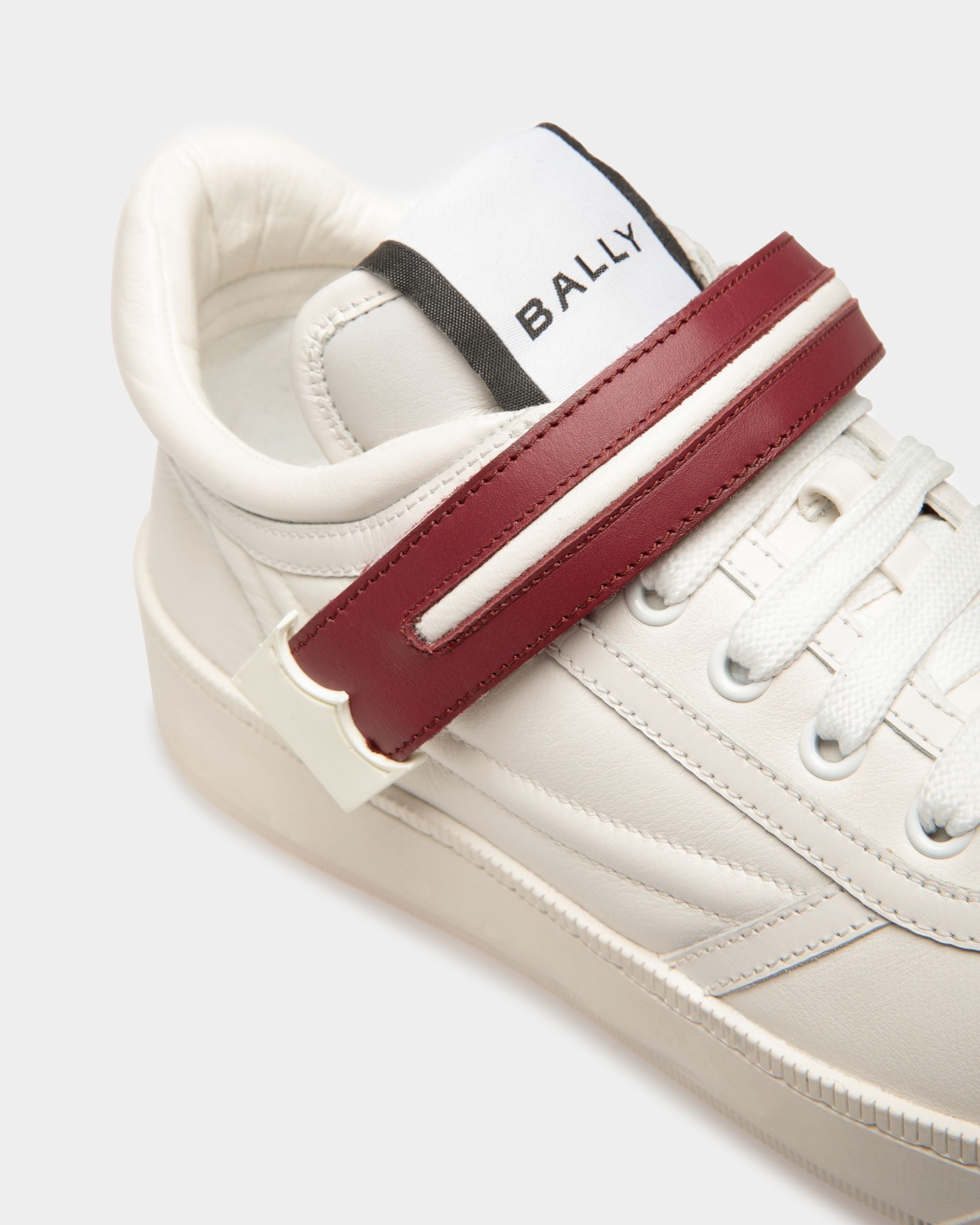 Raise Sneaker In White Leather - Men's - Bally - 06