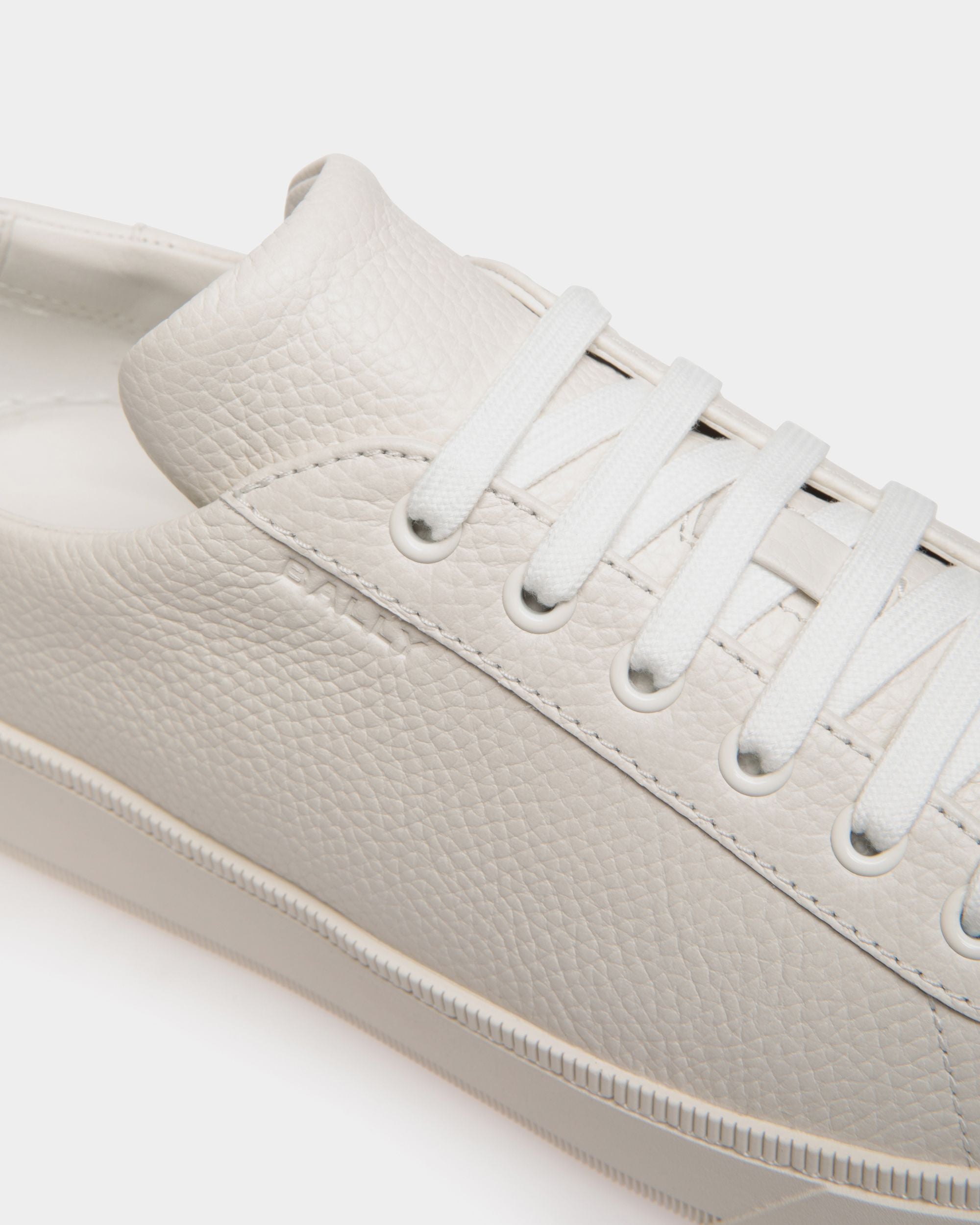 Raise Sneaker In White Grained Leather - Men's - Bally - 06