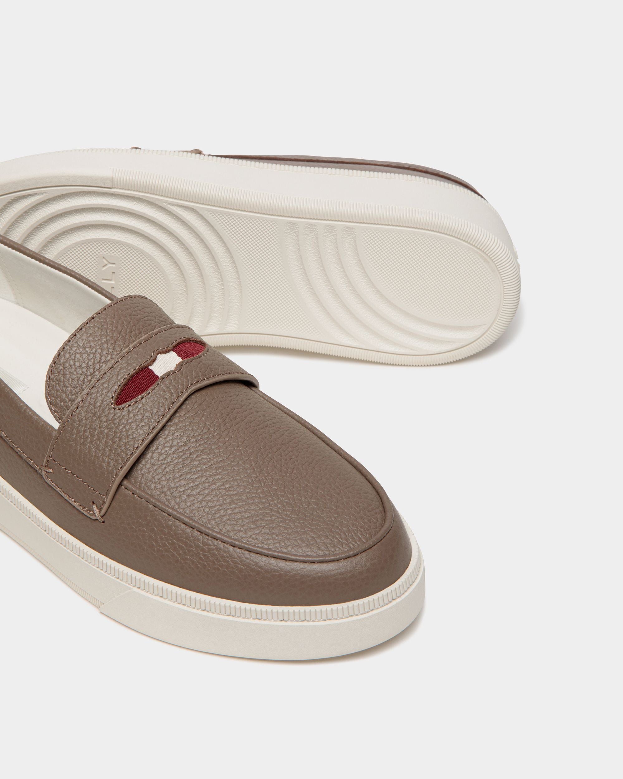 Raise Sneaker In Taupe Grained Leather - Men's - Bally - 04