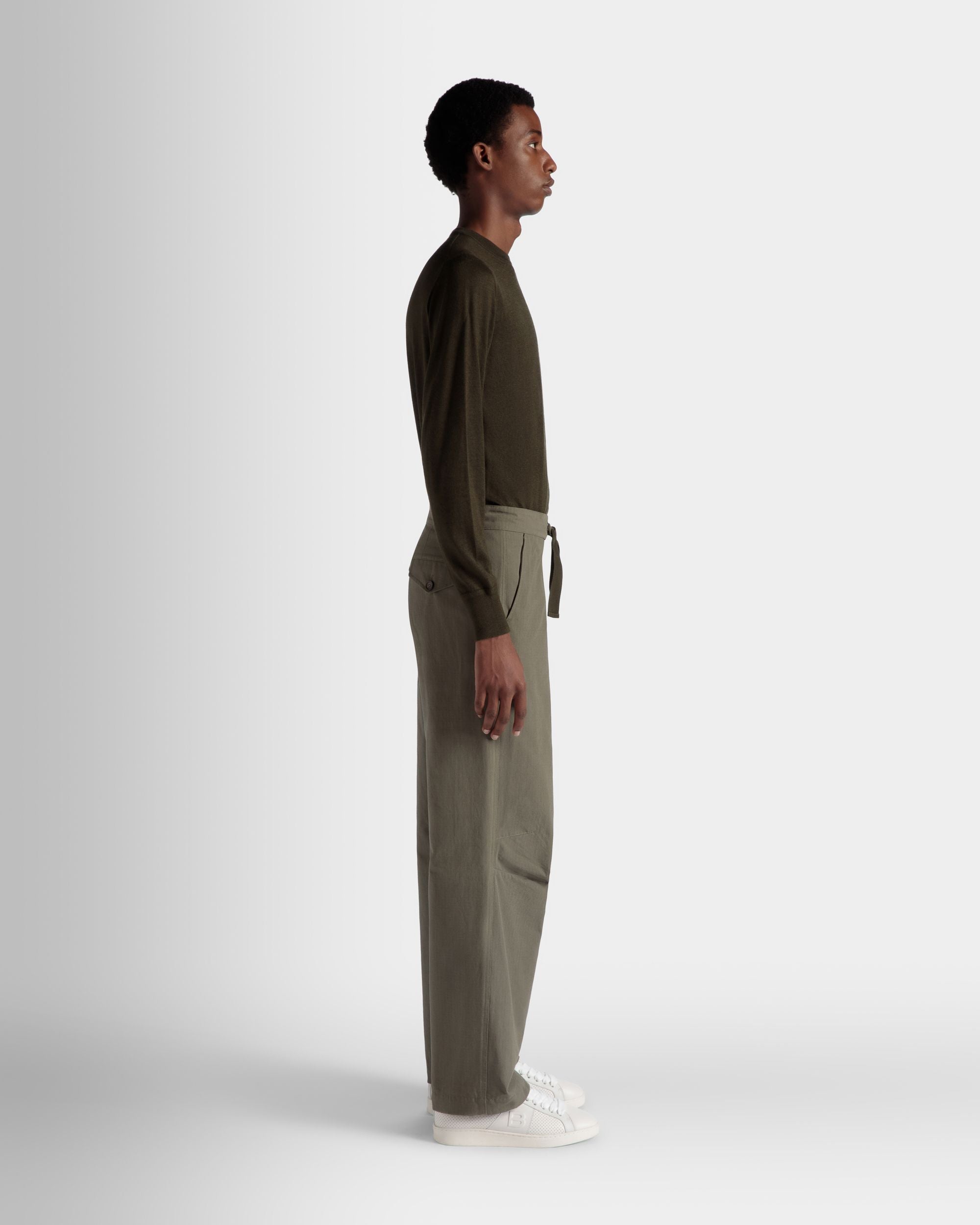 Adrien Brody Travel Collection Pants In Military Green Cotton - Men's - Bally - 07