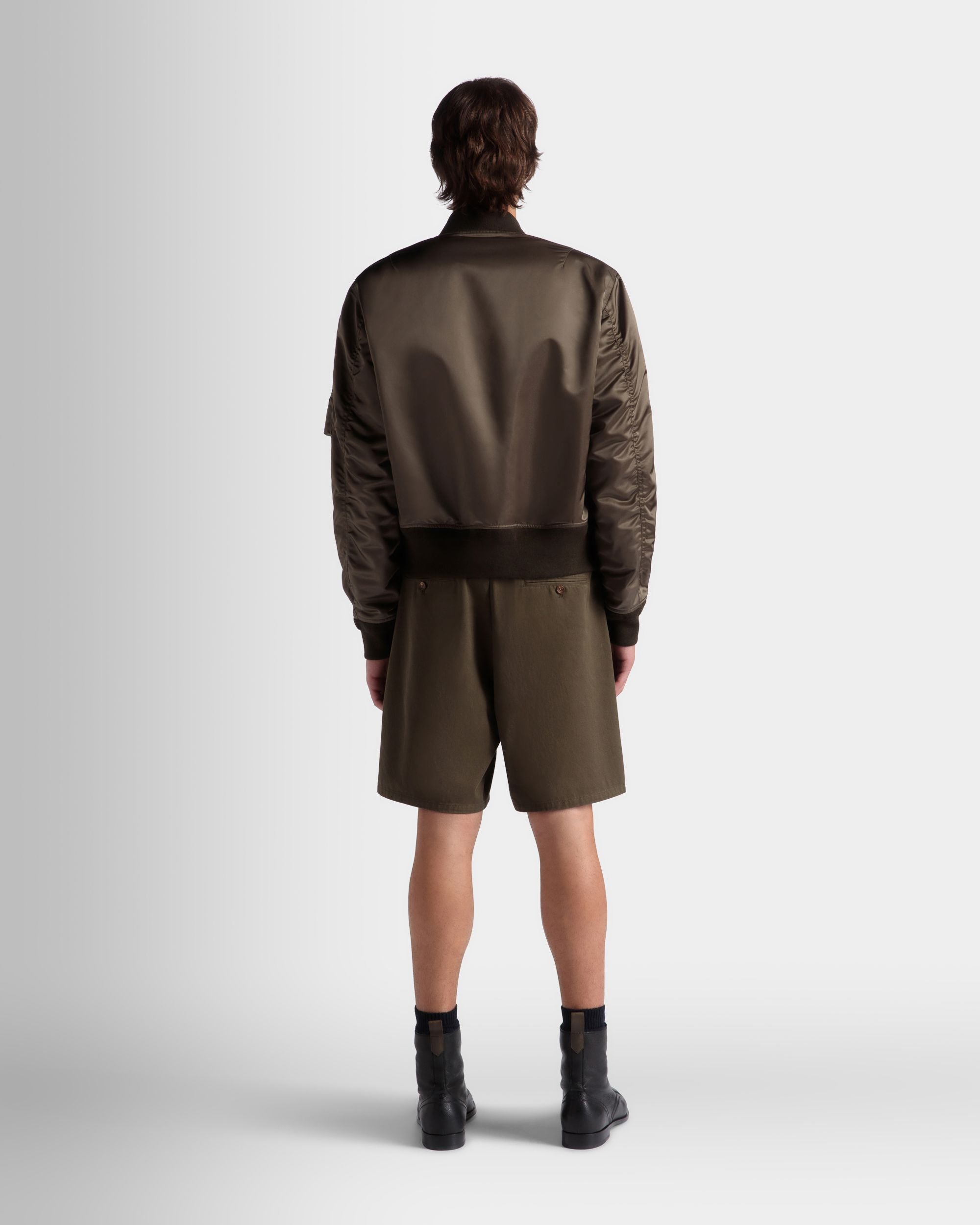 Adrien Brody Travel Collection Shorts In Military Green Cotton - Men's - Bally - 08