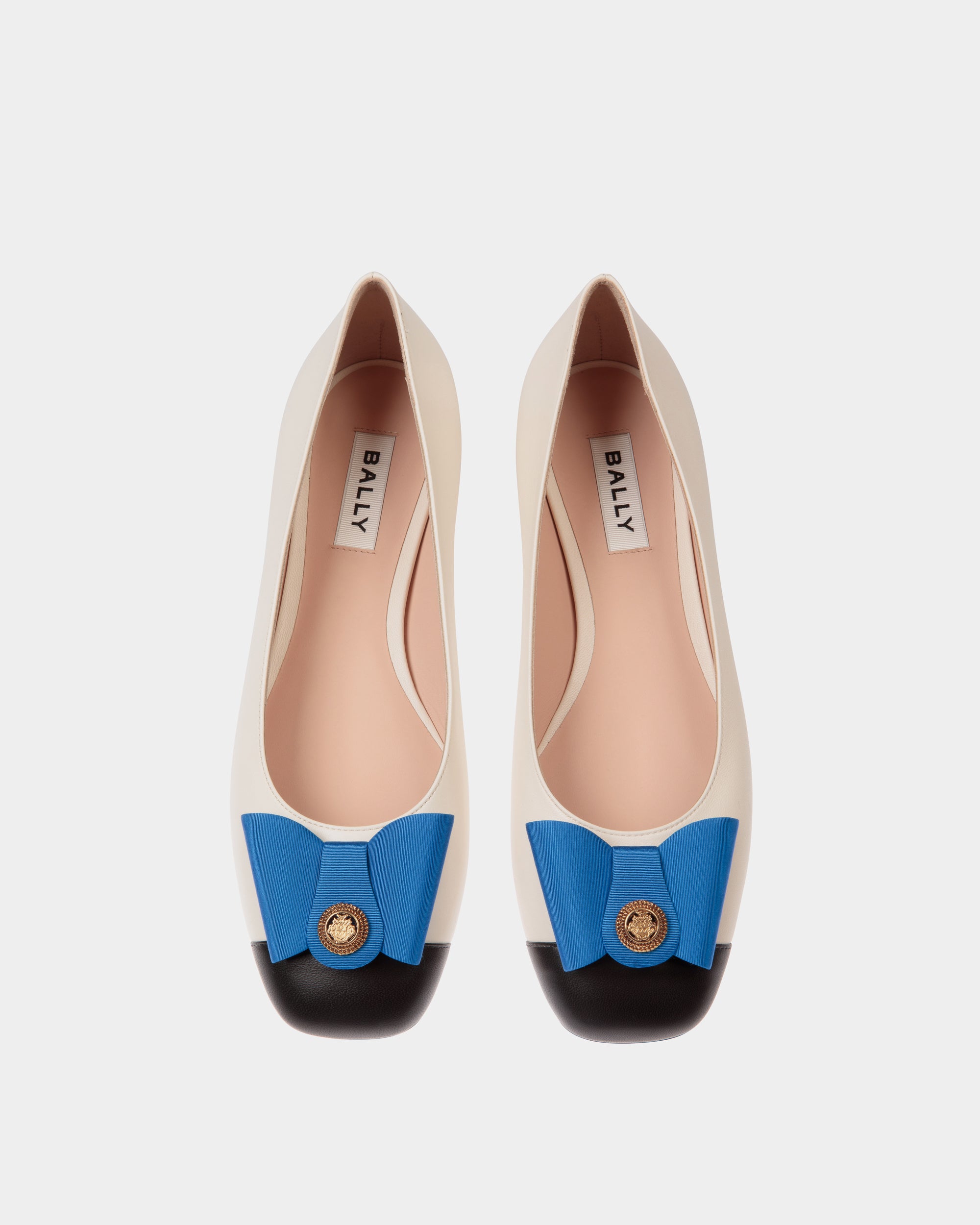 B-Bow Flat in White and Black Leather - Women's - Bally - 05