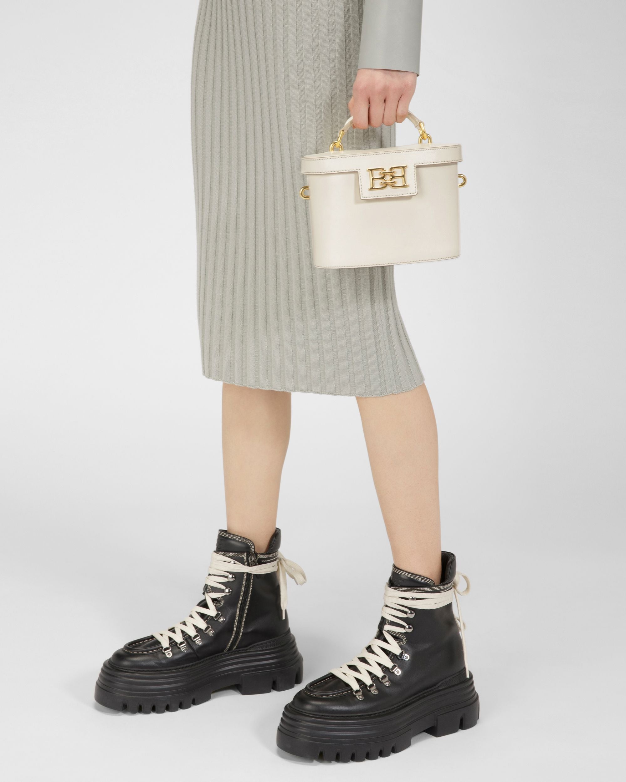 Bengi Leather Cross-Body Bag In Bone - Women's - Bally - 02