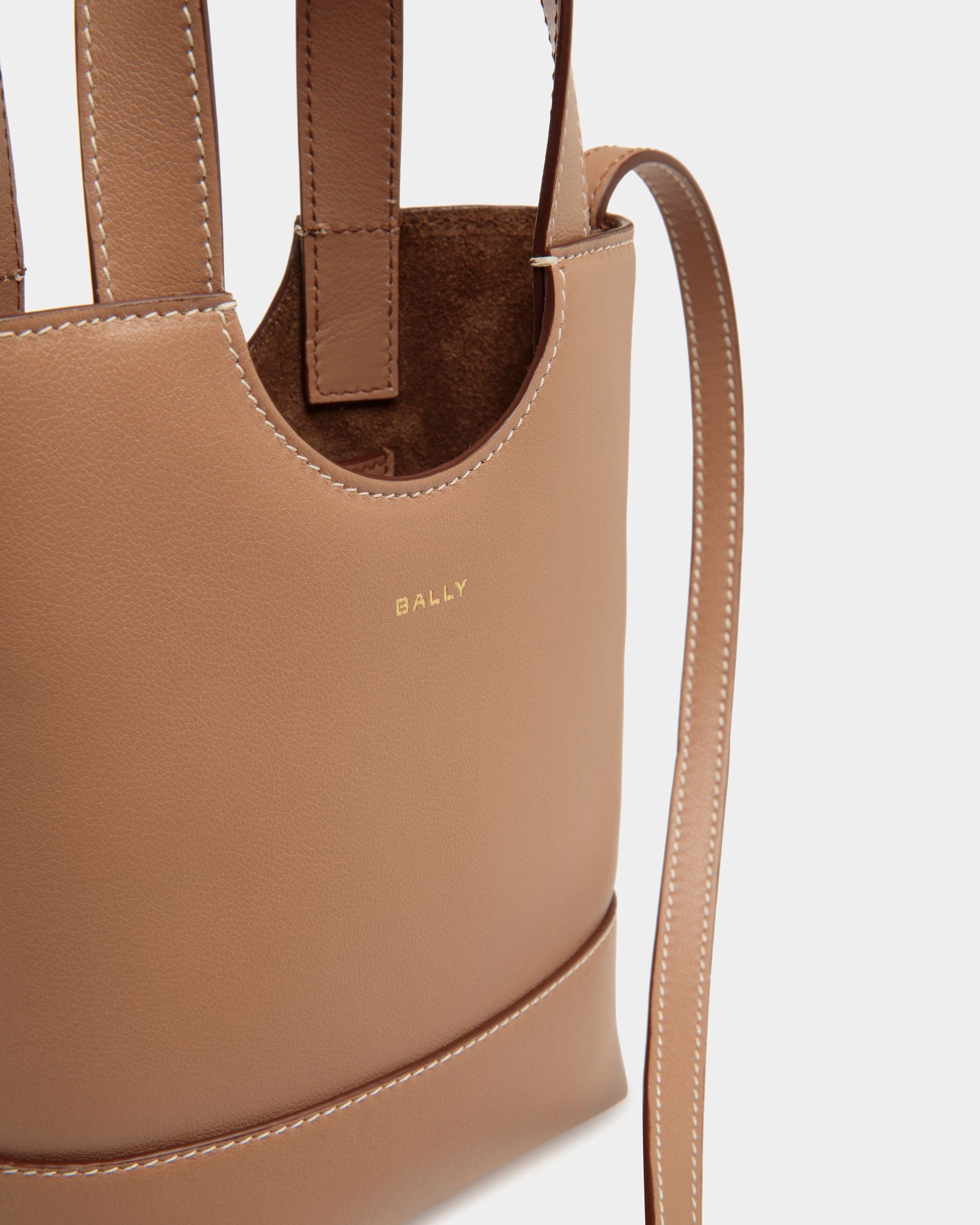 Easy Bally Small Tote Bag in Praline Beige Leather - Women's - Bally - 05