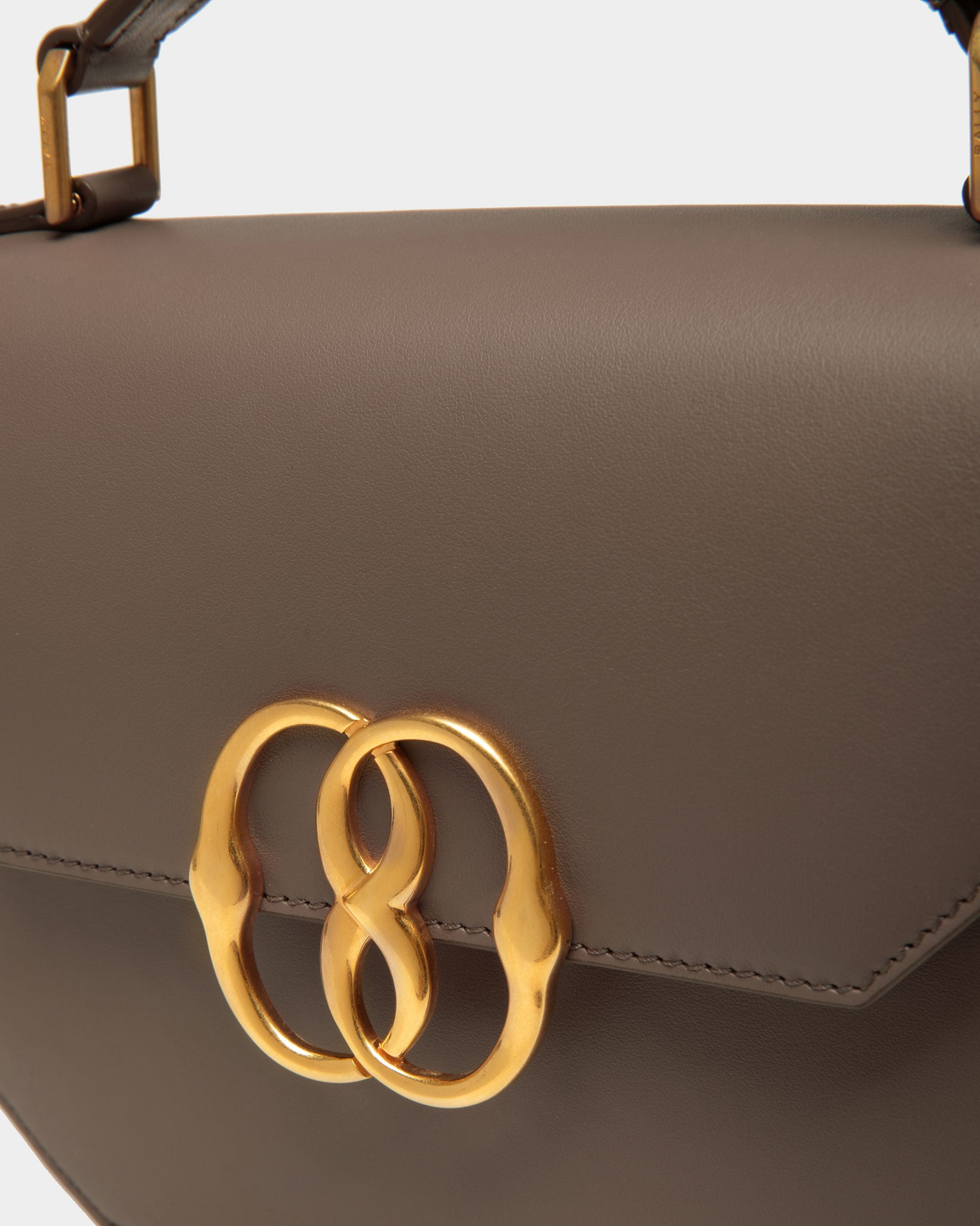 Emblem Mini Bag in Beige Leather - Women's - Bally - 05