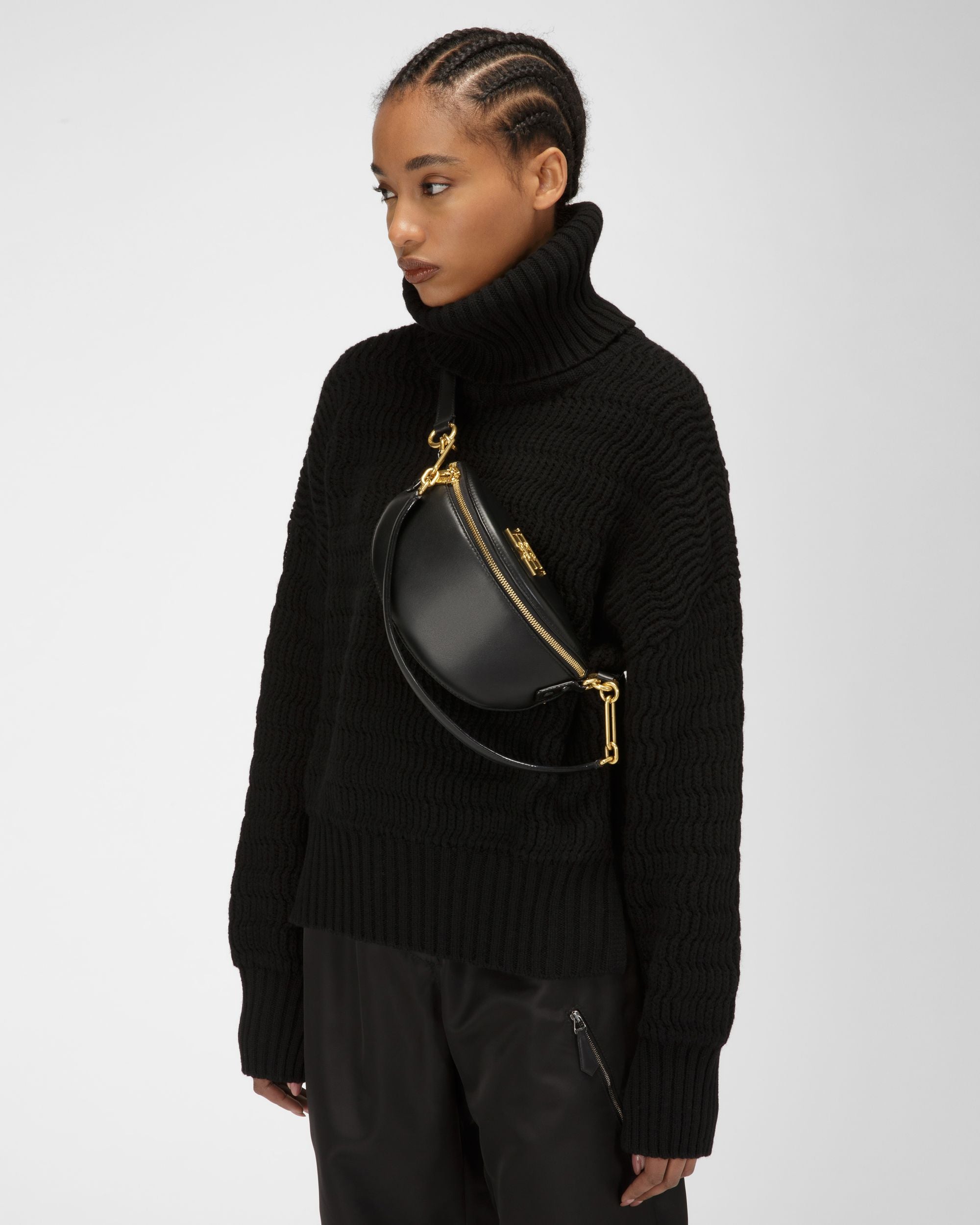 Breen Leather Minibag In Black - Women's - Bally - 02