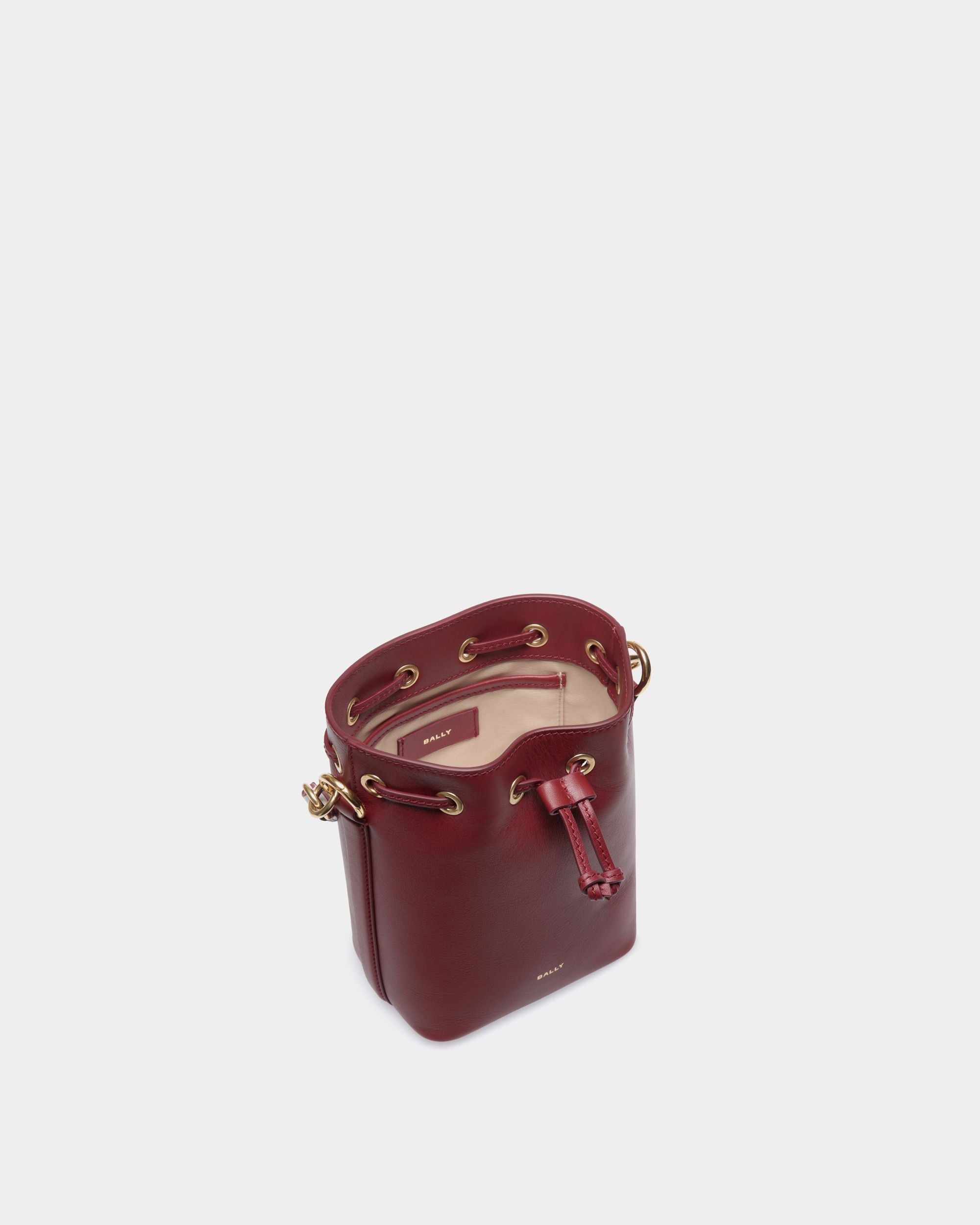Code Bucket In Red Bovine - Women's - Bally - 04