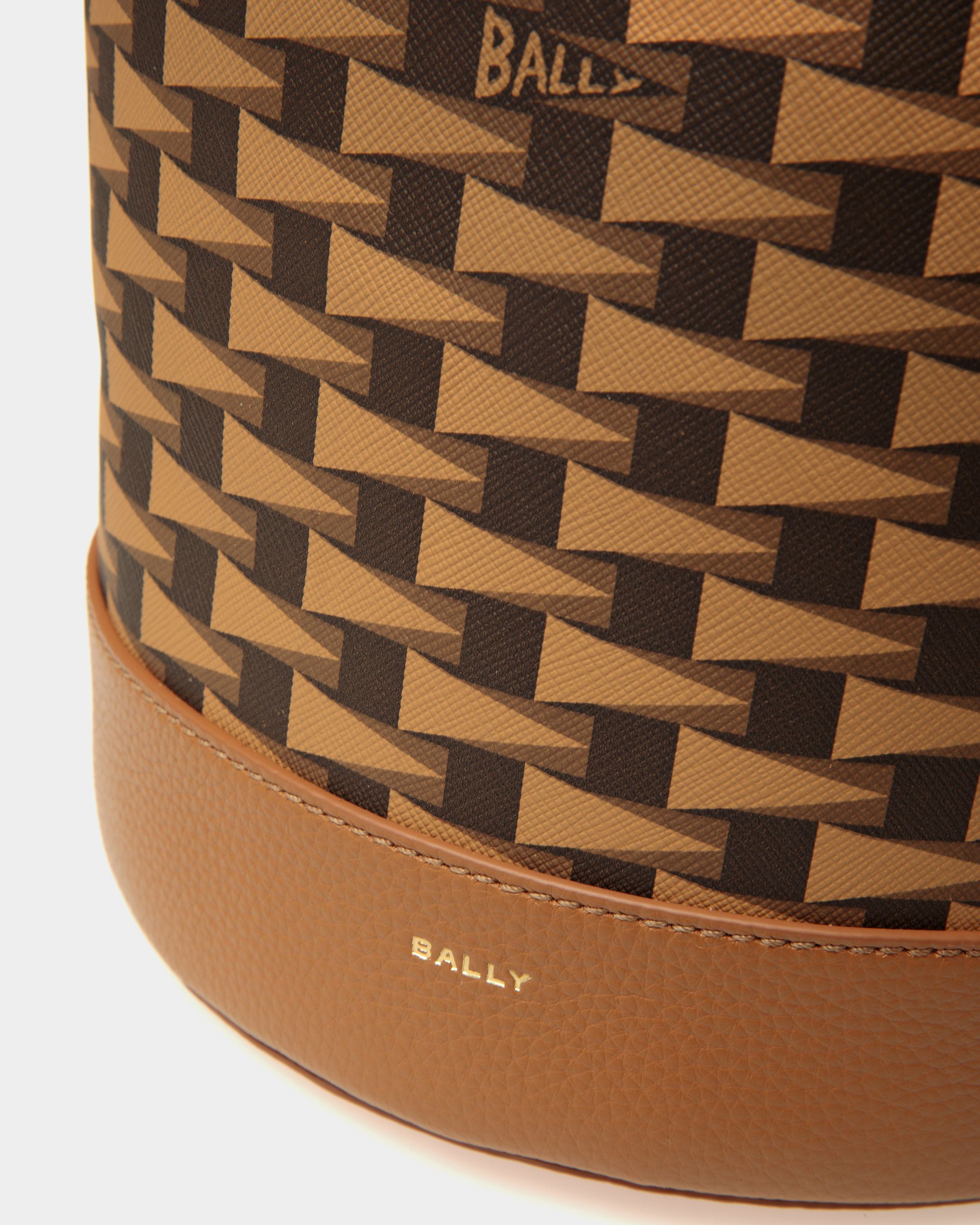 Pennant Bucket Bag In Desert TPU - Women's - Bally - 05