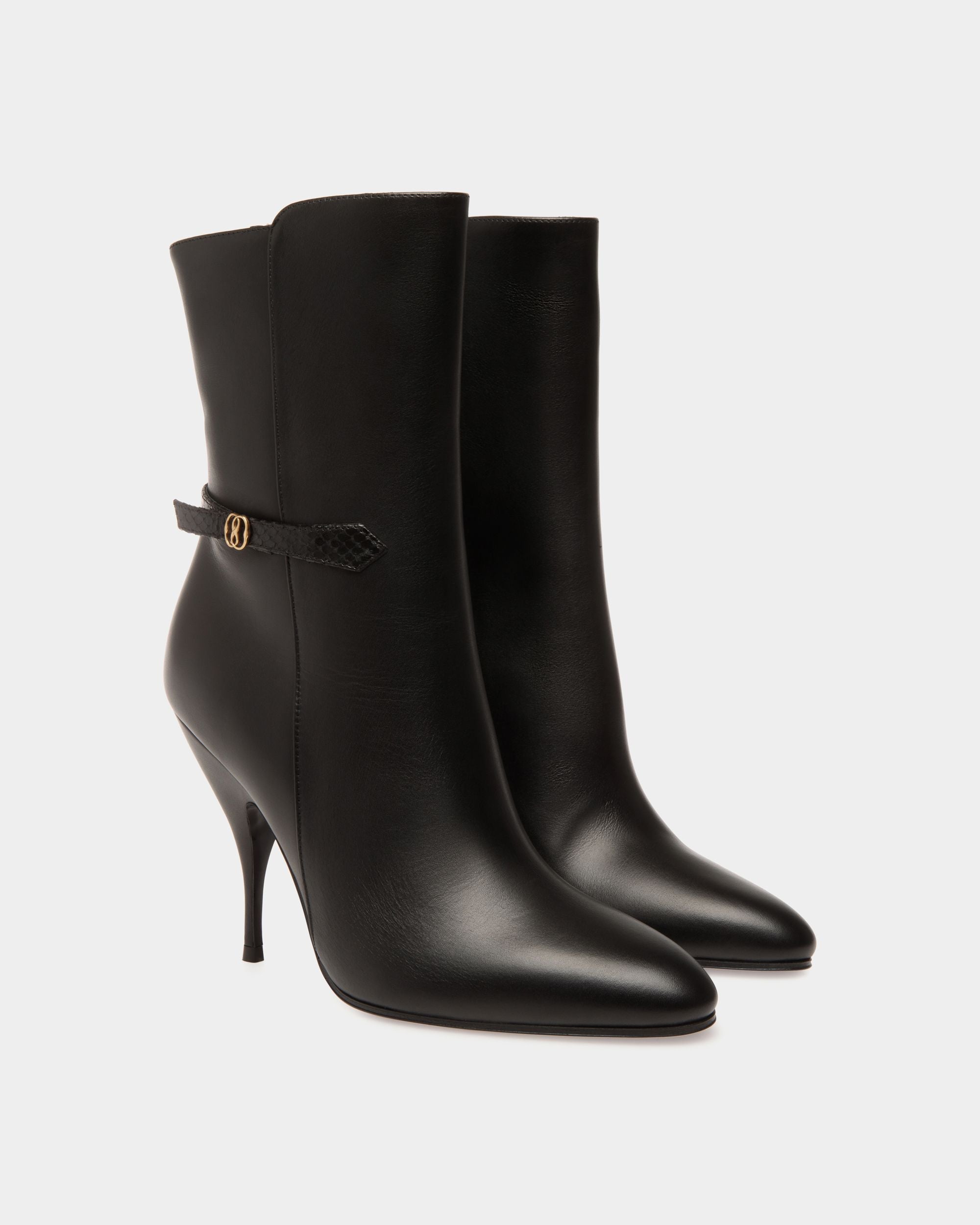 Yconic Booties In Black Leather - Women's - Bally - 02
