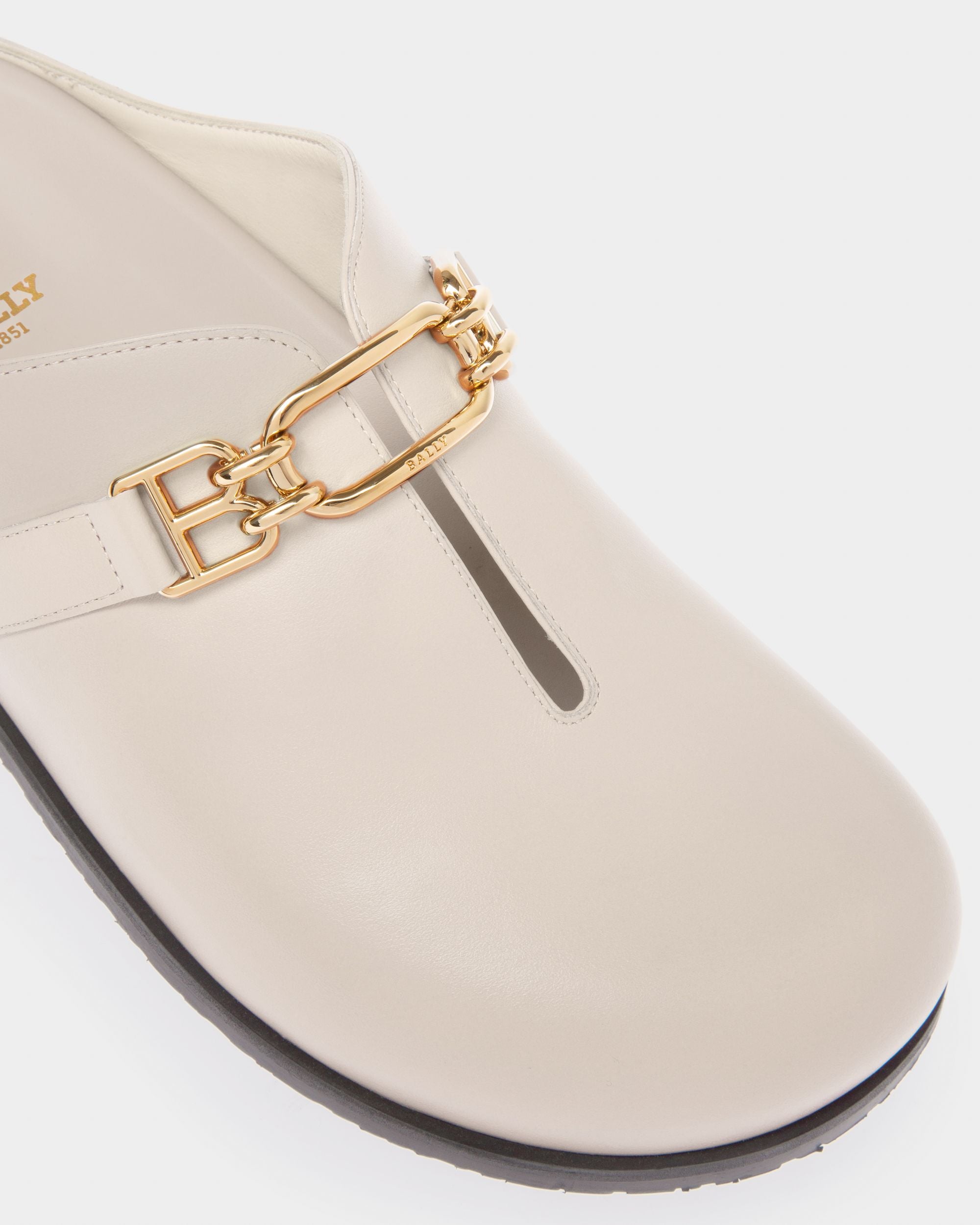 Francine Leather Slippers In Bone - Women's - Bally - 06