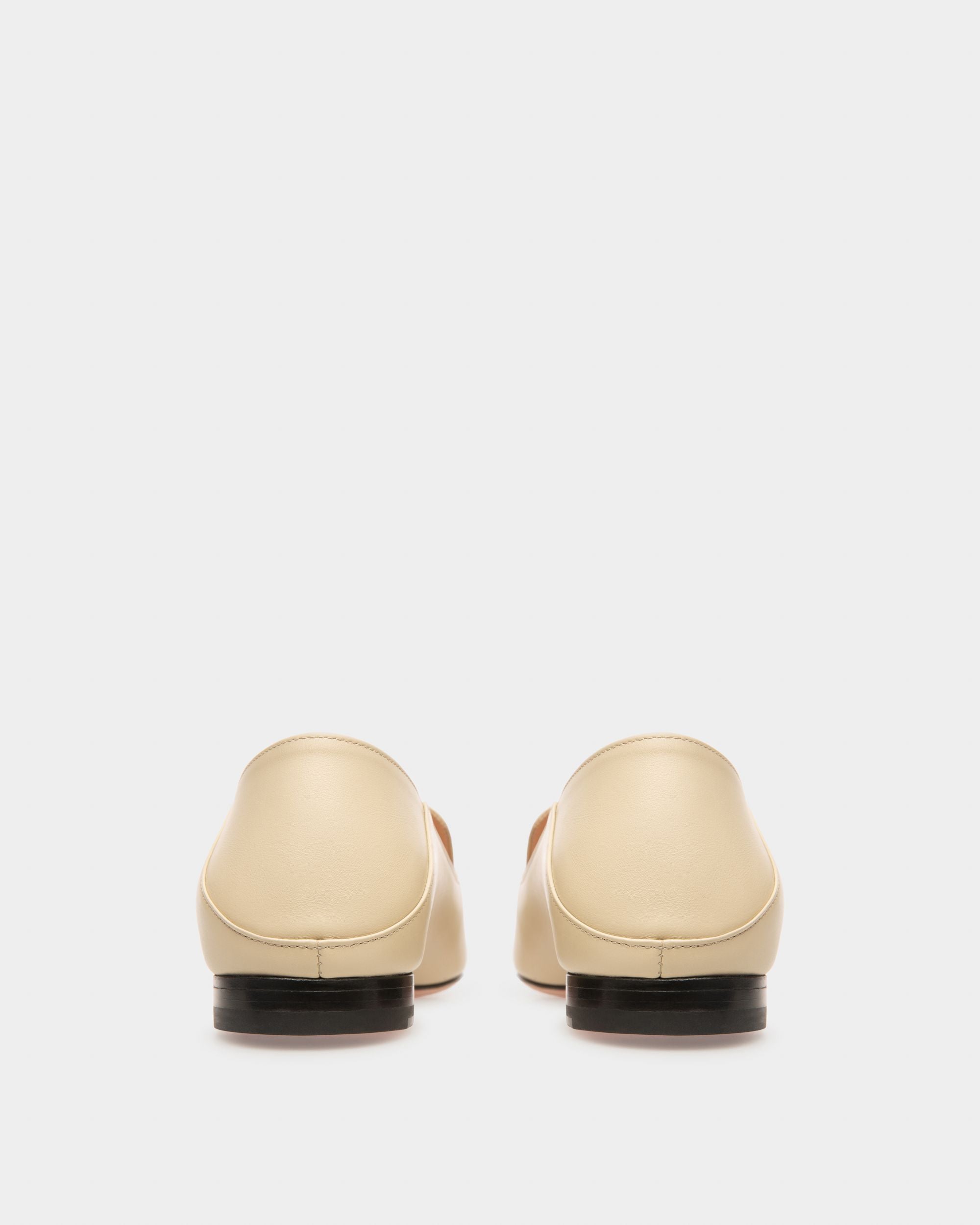 Ellah Flat Leather Loafers In Beige - Women's - Bally - 04