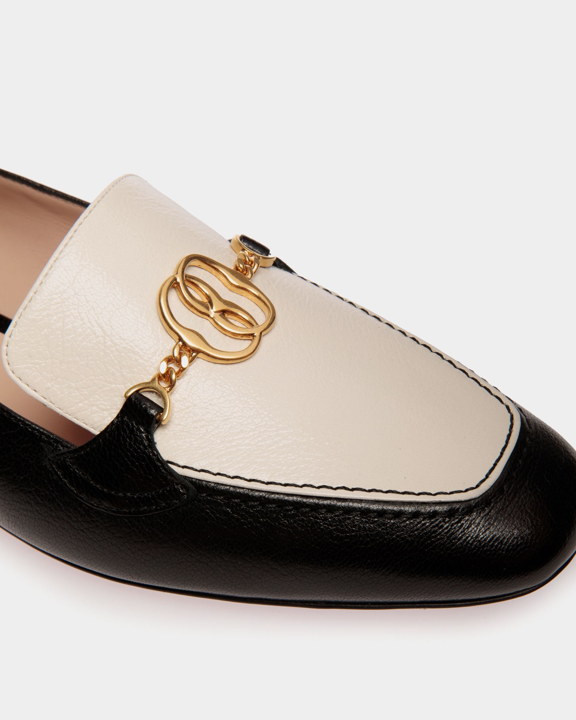 Daily Emblem Loafer in Black And White Leather - Women's - Bally - 04