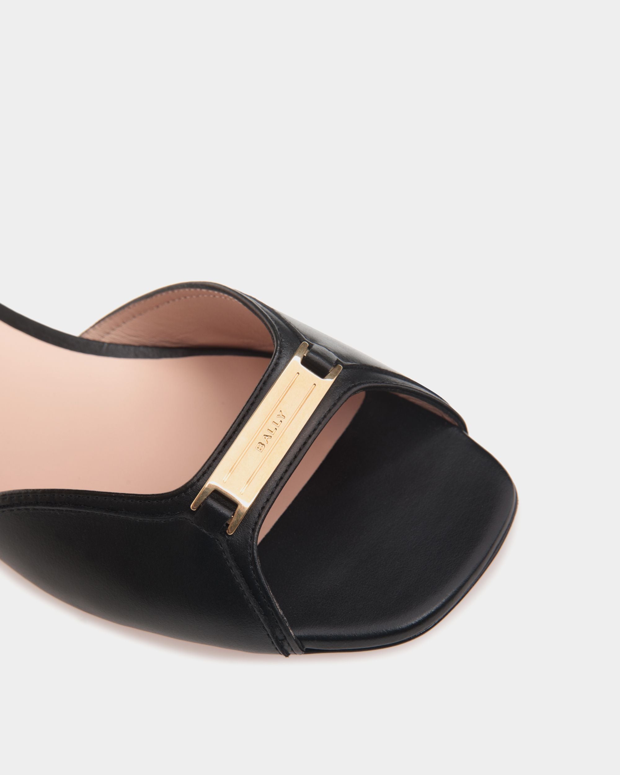 Deco Flat Sandal in Black Leather - Women's - Bally - 06